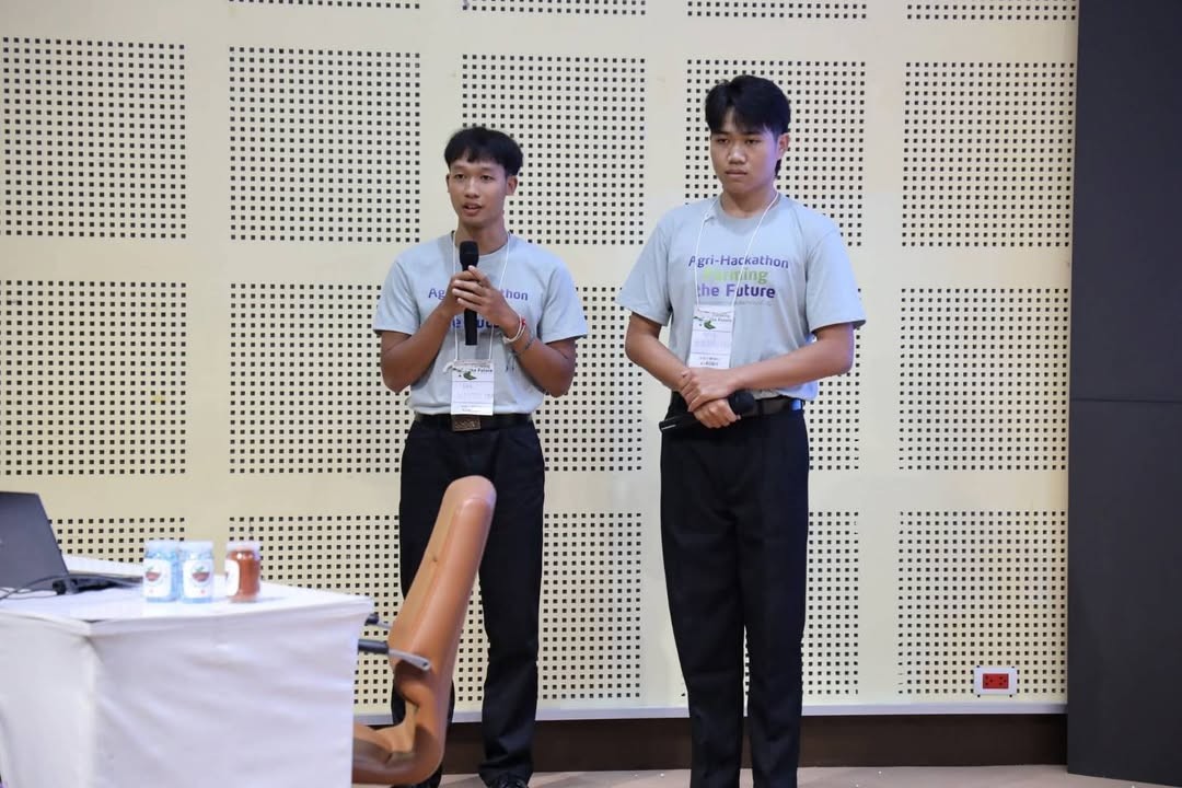 2 ผลงาน ม.แม่โจ้ คว้ารางวัลชนะเลิศ - ชมเชยเวที Agri-Hackathon 2025 “Farming the Future” 9 messageImage 1758015971806
