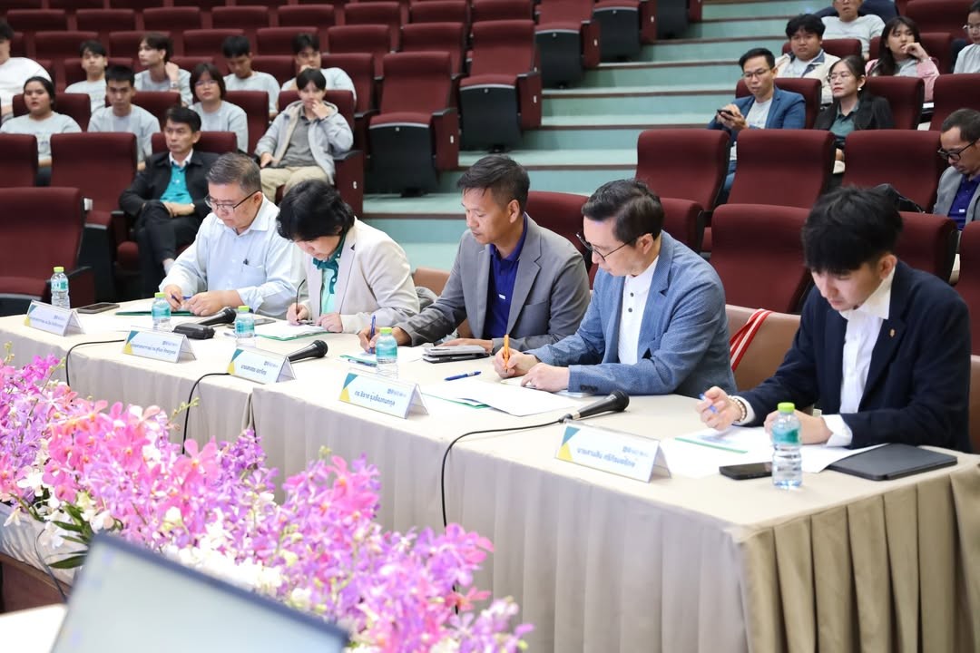 2 ผลงาน ม.แม่โจ้ คว้ารางวัลชนะเลิศ - ชมเชยเวที Agri-Hackathon 2025 “Farming the Future” 13 messageImage 1758016001738