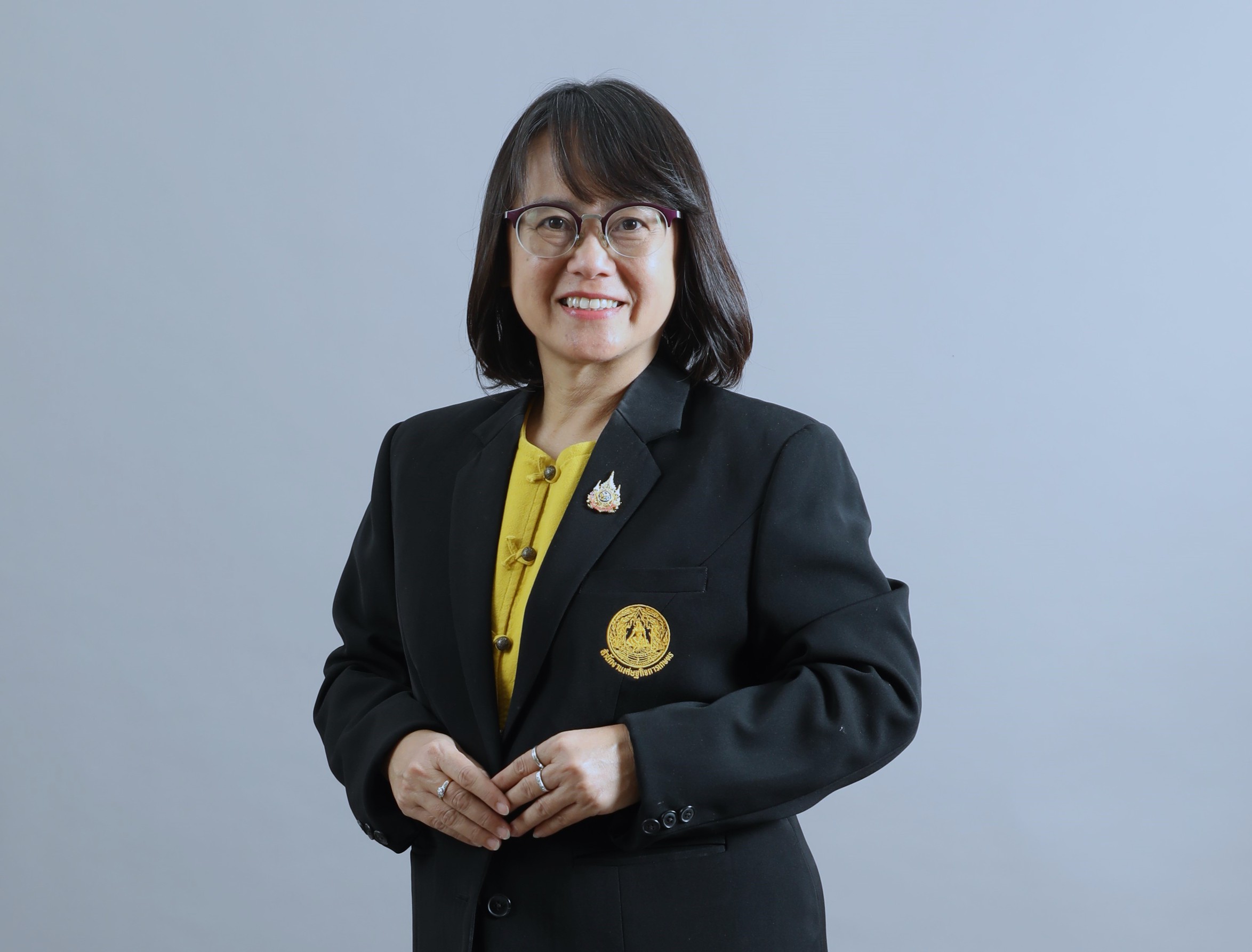 ‘แปลงใหญ่ทั่วไป (ข้าว)’ จ.สุพรรณบุรี ผลิตข้าว GAP คุณภาพ แหล่งให้บริการเครื่องจักรกลการเกษตรในพื้นที่ สร้างรายได้ให้กลุ่ม 810,000 บาท/ปี 2 ผอ. สศท.7