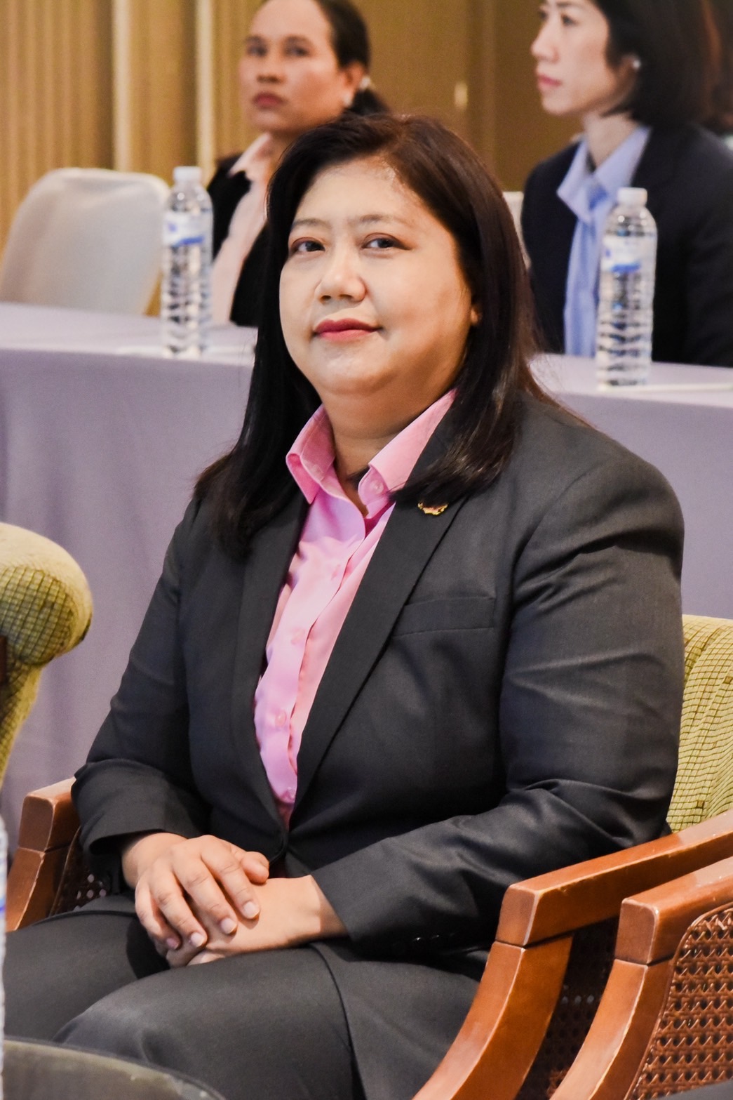 มกอช. ยกระดับ ส่งเสริมการใช้วัตถุดิบสินค้าเกษตรปลอดภัย สร้างความเชื่อมั่นด้านโภชนาการสู่โรงพยาบาลอาหารปลอดภัย (Q Hospital)” 2 ภาพมกอช1 0