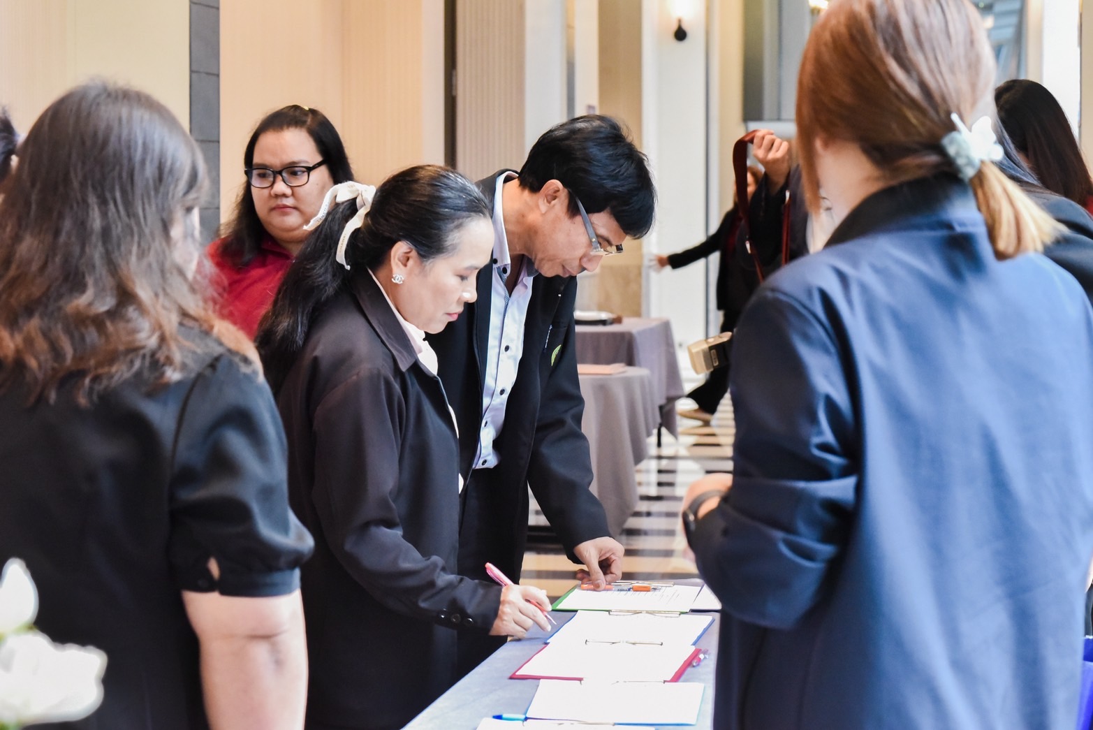 มกอช. ยกระดับ ส่งเสริมการใช้วัตถุดิบสินค้าเกษตรปลอดภัย สร้างความเชื่อมั่นด้านโภชนาการสู่โรงพยาบาลอาหารปลอดภัย (Q Hospital)” 7 ภาพมกอช6 0