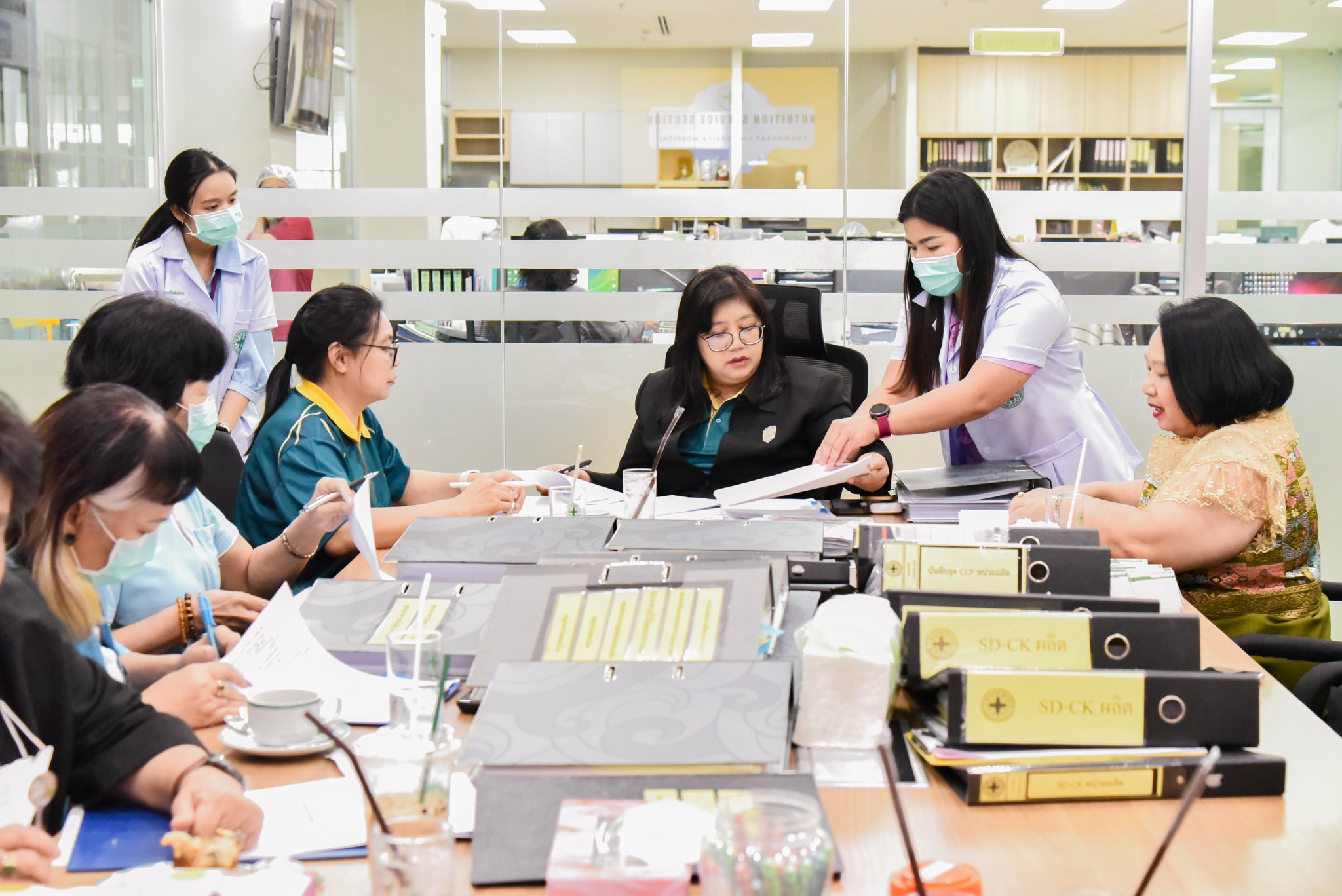 มกอช. ยกระดับ ส่งเสริมการใช้วัตถุดิบสินค้าเกษตรปลอดภัย สร้างความเชื่อมั่นด้านโภชนาการสู่โรงพยาบาลอาหารปลอดภัย (Q Hospital)” 10 ภาพมกอช9 0