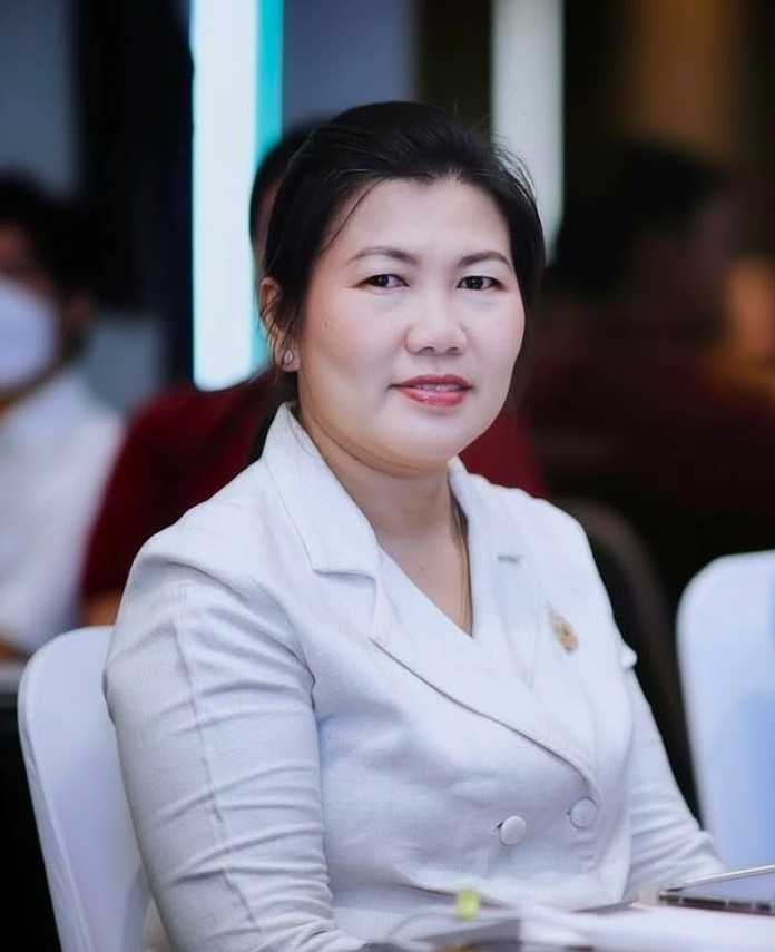 สศท.2 แนะแนวทางพัฒนาสวนทุเรียนคุณภาพ ‘ทุเรียนน้ำแร่พบพระ’ จ.ตาก รองรับการท่องเที่ยวเชิงธรรมชาติ 2 01 ผอ.สศท.2