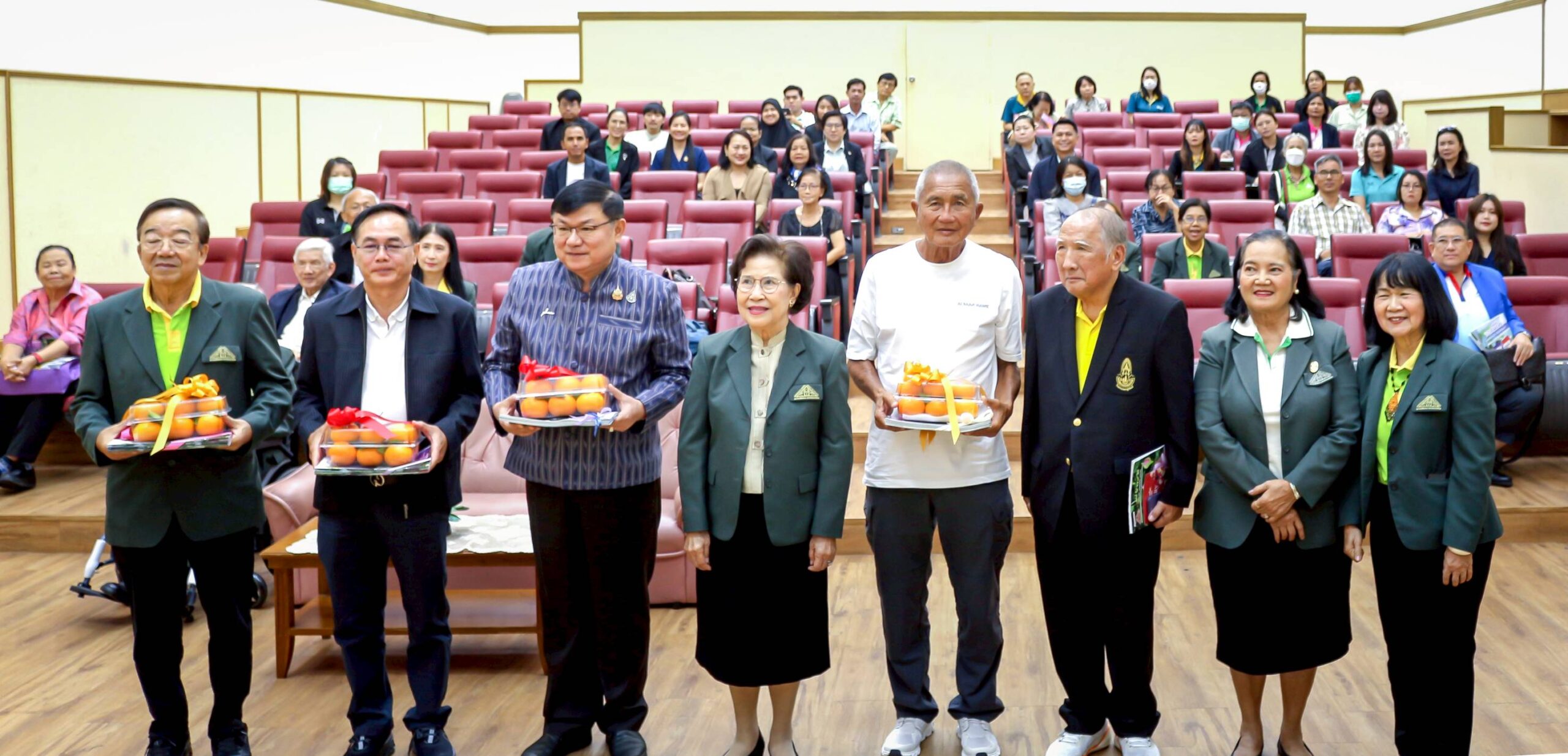 กรมวิชาการเกษตรร่วมขับเคลื่อน “พืชสวนไทยสู่เวทีโลก” อธิบดีกรมวิชาการเกษตรเปิดการประชุมใหญ่สมาคมพืชสวนฯพร้อมเสวนา “ประเทศไทยได้อะไรจากงานมหกรรมพืชสวนโลก อุดรธานี 2569” 6 1004068 scaled