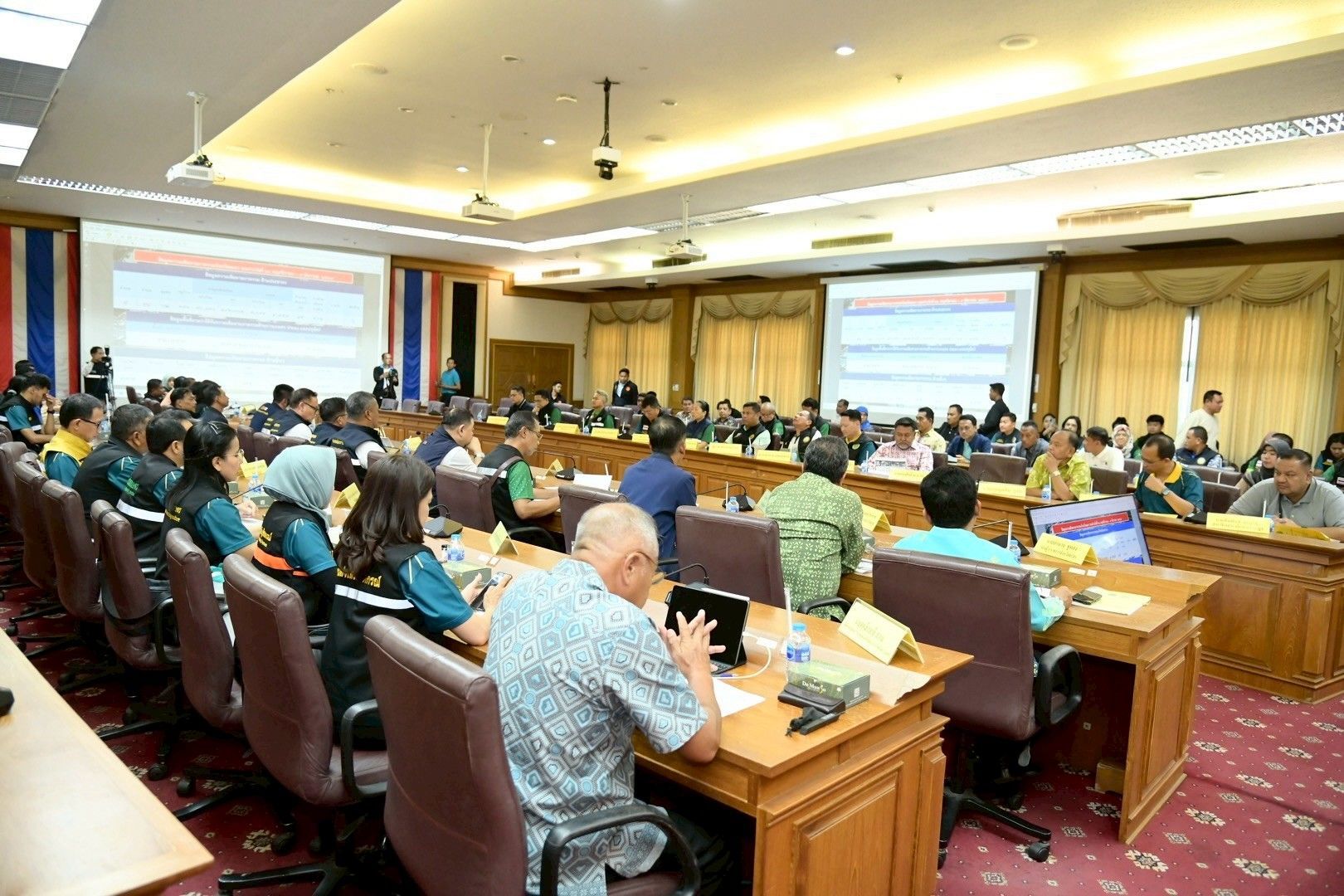 “รมช.อามินทร์” สั่งกระทรวงเกษตรฯ เฝ้าระวังอุทกภัย เร่งขุดลอกคลอง- กำจัดวัชพืช พร้อมเดินหน้าโครงการคลองผันน้ำแก้ปัญหาระยะยาว 7 1167459