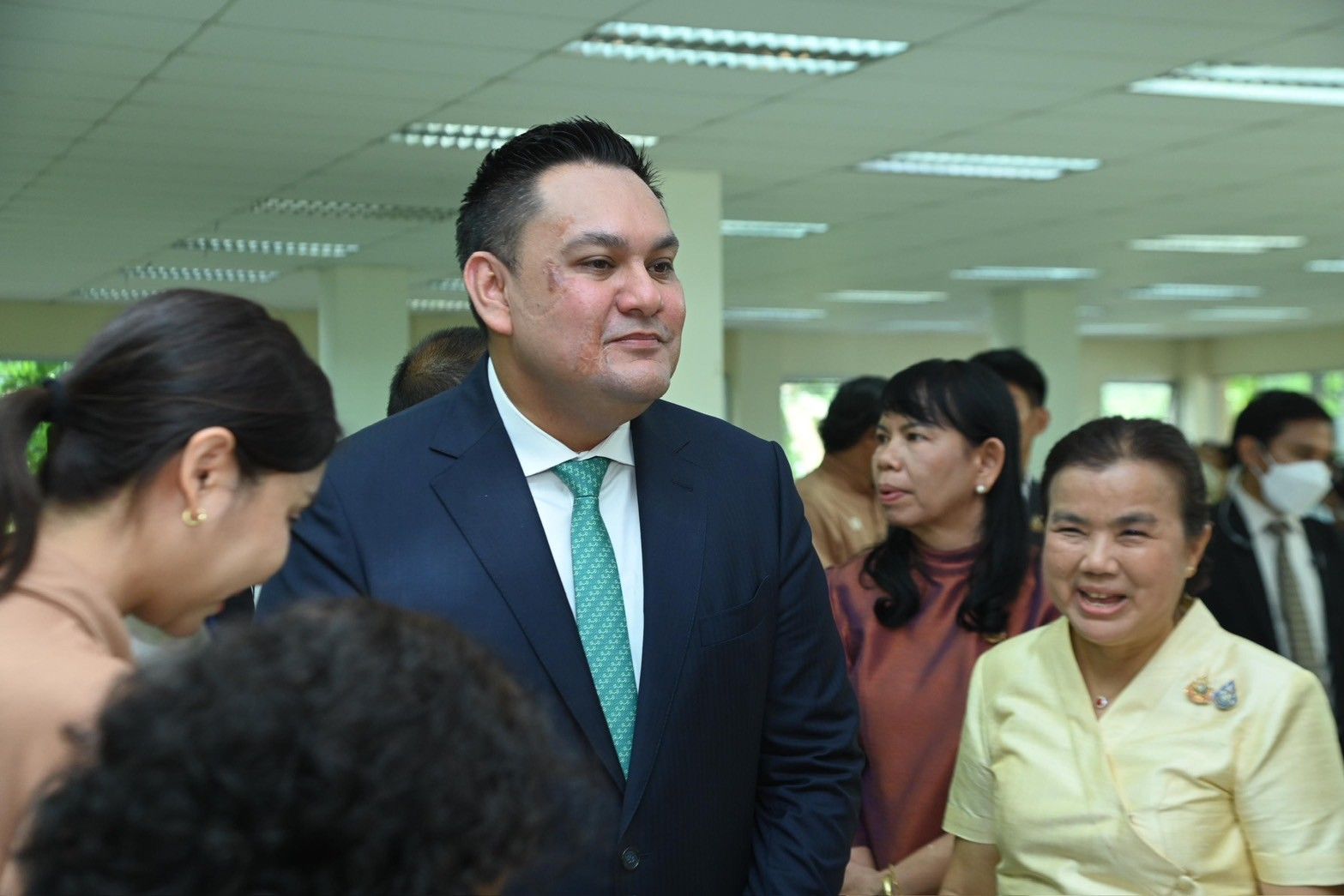 รมช.อามินทร์ ย้ำ บทบาทกรมวิชาการเกษตร ครบรอบ 53 ปี ลั่น เดินหน้าวิจัย-พัฒนาพันธุ์พืช ลดต้นทุน เพิ่มผลผลิต สารเคมีปลอมต้องจบ เกษตรกรต้องมีรายได้มั่นคง 3 1362182