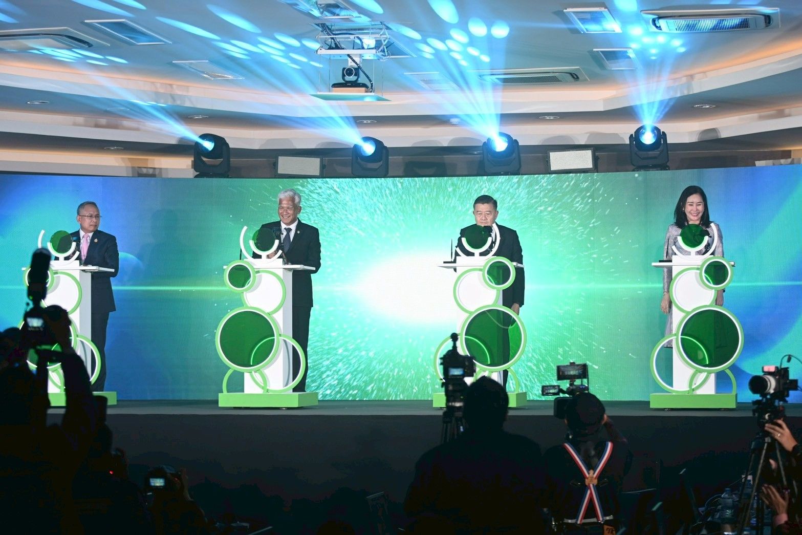 ก.เกษตรฯ จับมือ 3 กระทรวง ลงนาม MOU หนุนใช้ยางพาราในประเทศ เตรียมนำร่องใช้ยางเพื่องานชลประทานเป็นอันดับแรก 7 1364350