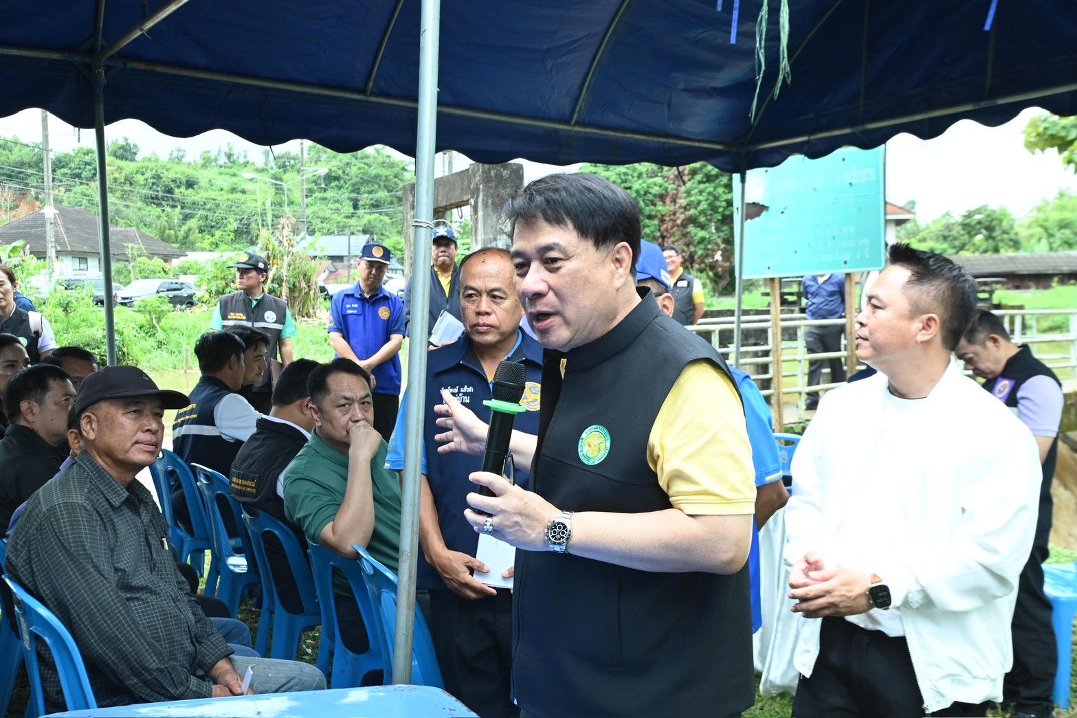 “รมช.นเรศ” ผลักดันโครงการพัฒนาแหล่งน้ำเชียงแสน ช่วยเกษตรกรกว่า 2,500 ไร่ มีน้ำใช้ตลอดปี พร้อมมอบกรมชลประทานเร่งสำรวจแก้ปัญหาฝายชำรุด เพิ่มศักยภาพบริหารจัดการน้ำอย่างยั่งยืน 4 1367218