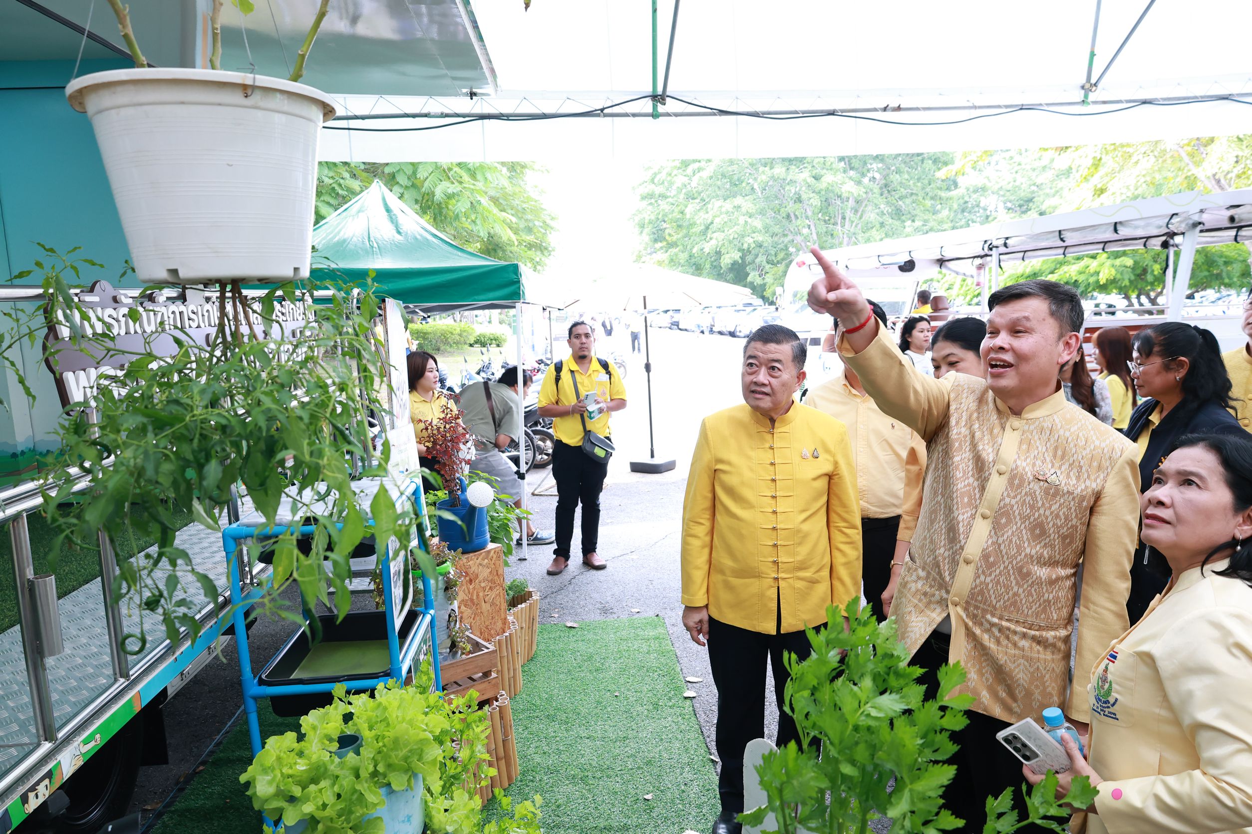 ก.เกษตรฯ จัดงานมหกรรม “ในความทรงจำ” เพื่อน้อมรำลึกในพระมหากรุณาธิคุณในหลวง ร.9 เปิดโอกาสให้ประชาชนได้เรียนรู้ แลกเปลี่ยน แบ่งปัน เก็บเกี่ยวประสบการณ์ด้านการเกษตร พร้อมพบกิจกรรมมากมายภายในงาน ระหว่างวันที่ 11 - 13 ต.ค. 68 ณ พิพิธภัณฑ์การเกษตรเฉลิมพระเกียรติฯ จ.ปทุมธานี 4 1376397