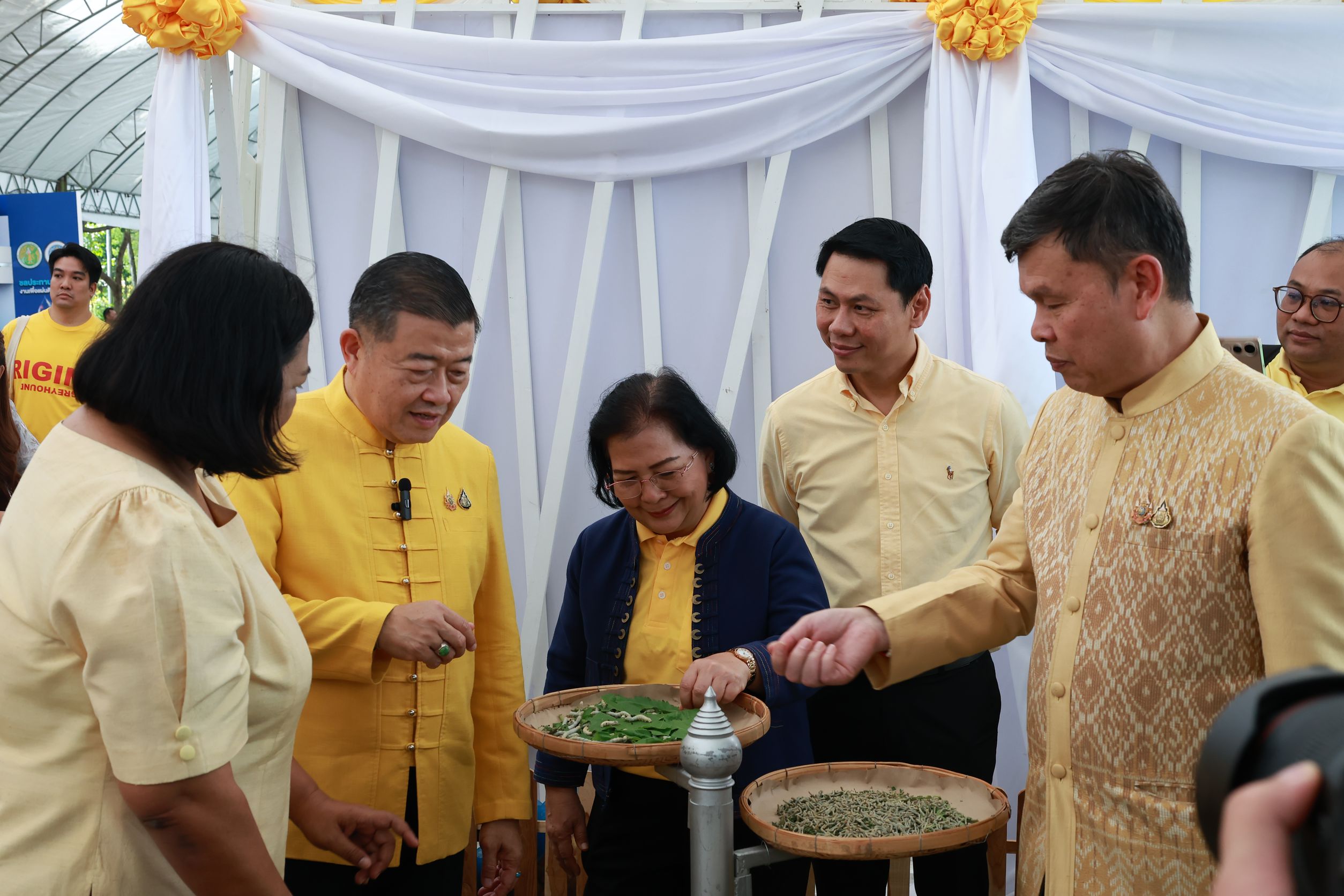ก.เกษตรฯ จัดงานมหกรรม “ในความทรงจำ” เพื่อน้อมรำลึกในพระมหากรุณาธิคุณในหลวง ร.9 เปิดโอกาสให้ประชาชนได้เรียนรู้ แลกเปลี่ยน แบ่งปัน เก็บเกี่ยวประสบการณ์ด้านการเกษตร พร้อมพบกิจกรรมมากมายภายในงาน ระหว่างวันที่ 11 - 13 ต.ค. 68 ณ พิพิธภัณฑ์การเกษตรเฉลิมพระเกียรติฯ จ.ปทุมธานี 13 1376413