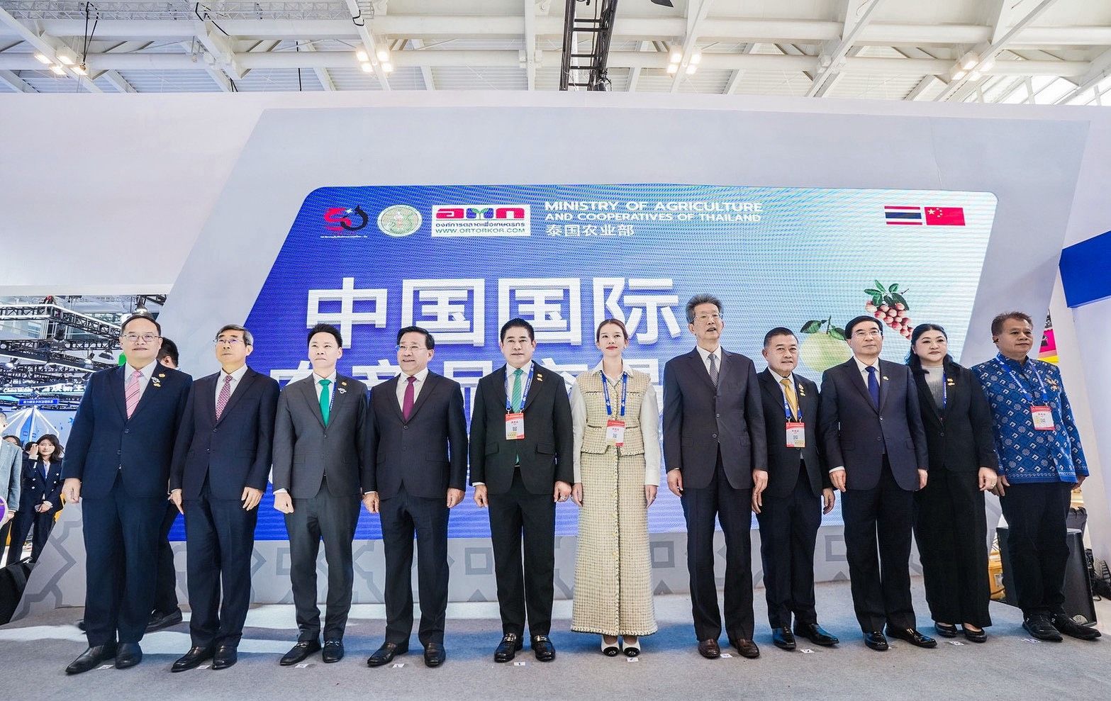 “รองนายกฯ ธรรมนัส”นำทัพไทยบุกงานเกษตรนานาชาติ เทียนจิน โชว์ศักยภาพสินค้าเกษตรพรีเมียม ดันไทยสู่ศูนย์กลางอาหารโลก ขยายความร่วมมือการค้า ฉลอง 50 ปีสัมพันธ์ทางการทูตไทย–จีน สร้างโอกาสเกษตรกรไทยเชื่อมตลาดโลก 13 1384214