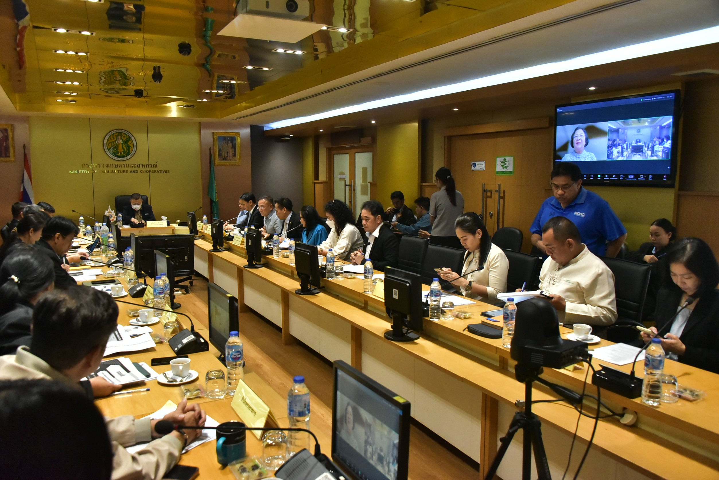 ปลัดเกษตร มอบนโยบายแก่บุคลากรในสังกัดสำนักงานปลัดกระทรวงเกษตรและสหกรณ์ มุ่งขับเคลื่อนพัฒนา สร้างความเข้มแข็งภาคการเกษตรอย่างยั่งยืน 3 16