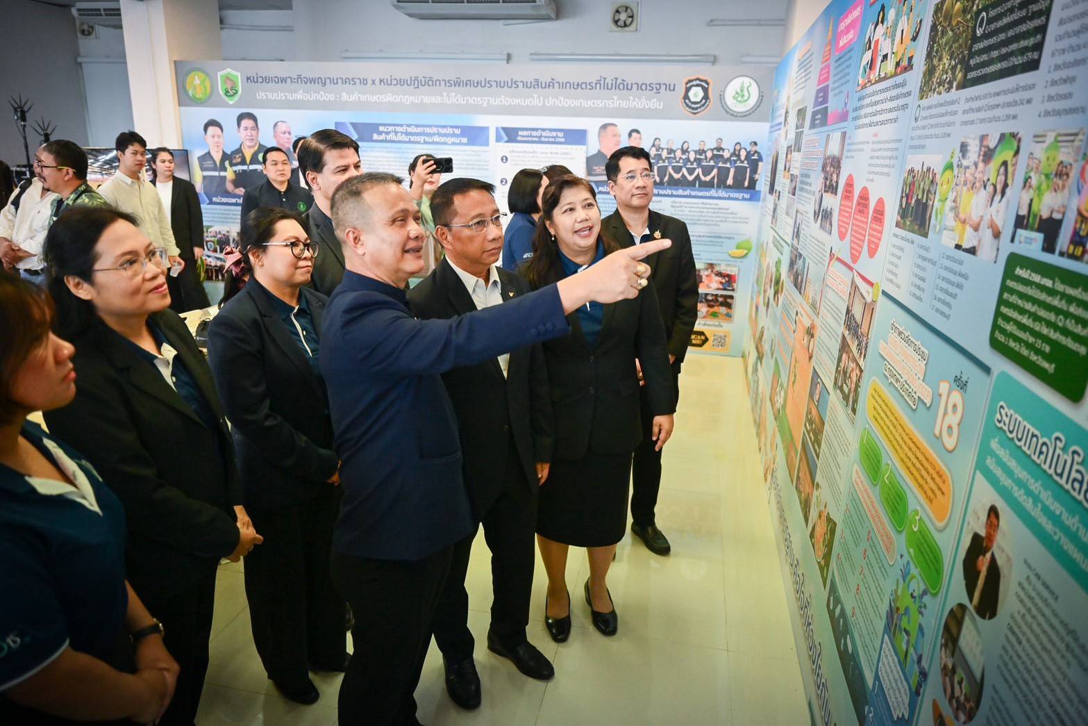 มกอช. ครบรอบ 23 ปี เน้นย้ำ “ความปลอดภัย-ความมั่นคง-ความยั่งยืน” พร้อมเปิดตัวทีมพิเศษปราบปรามสินค้าเกษตรผิดกฎหมาย 9 1941850