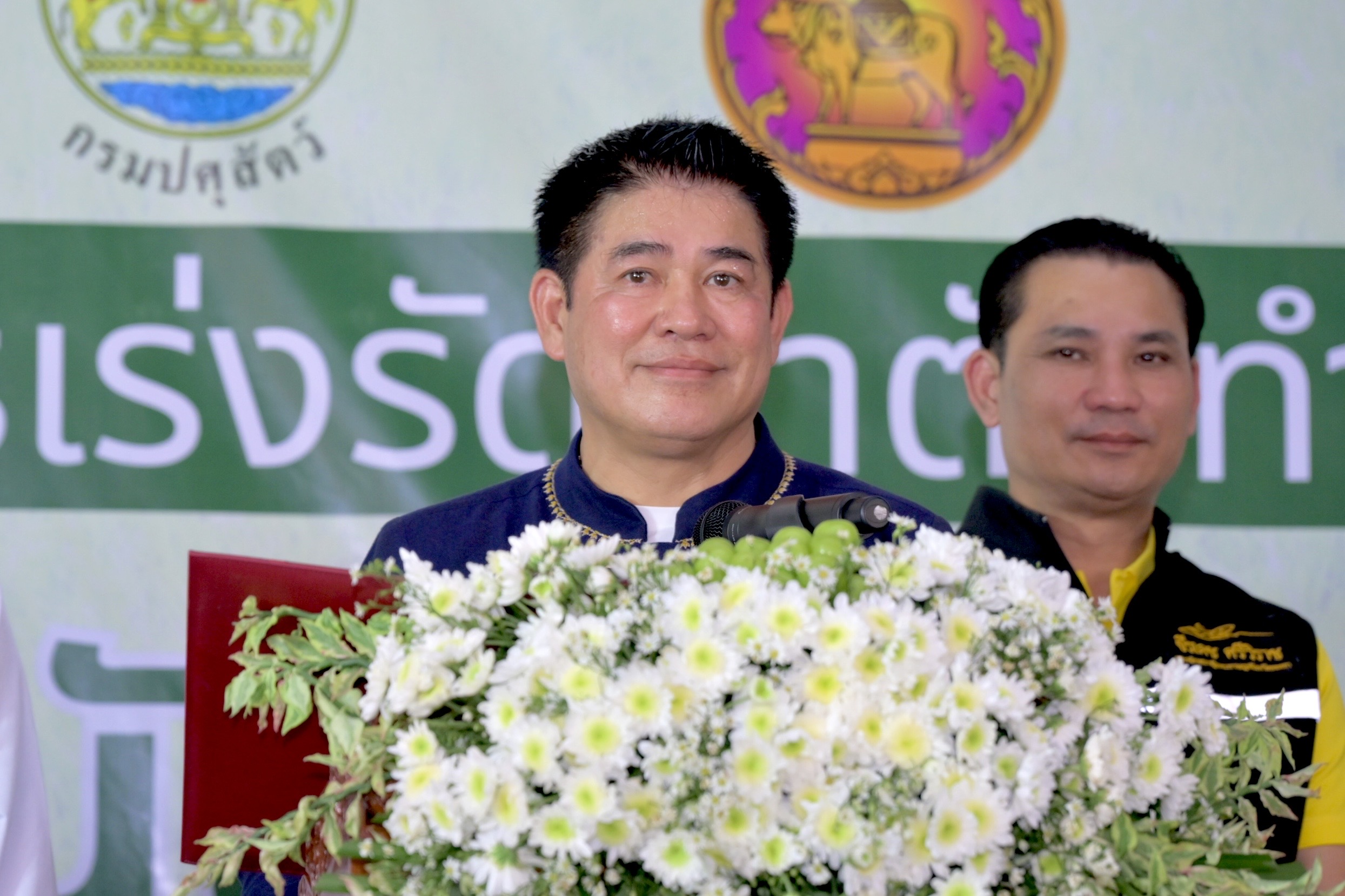 “ร้อยเอก ธรรมนัส” ชูทำหมันสุนัขและแมวฯ ควบคุมโรคพิษสุนัขบ้า ช่วยพัฒนาคุณภาพชีวิตประชาชน พร้อมลงพื้นที่พบปะเกษตรกรเพื่อรับฟังปัญหา มอบโฉนดและปัจจัยการผลิตในพื้นที่ จ.น่าน 3 3706122