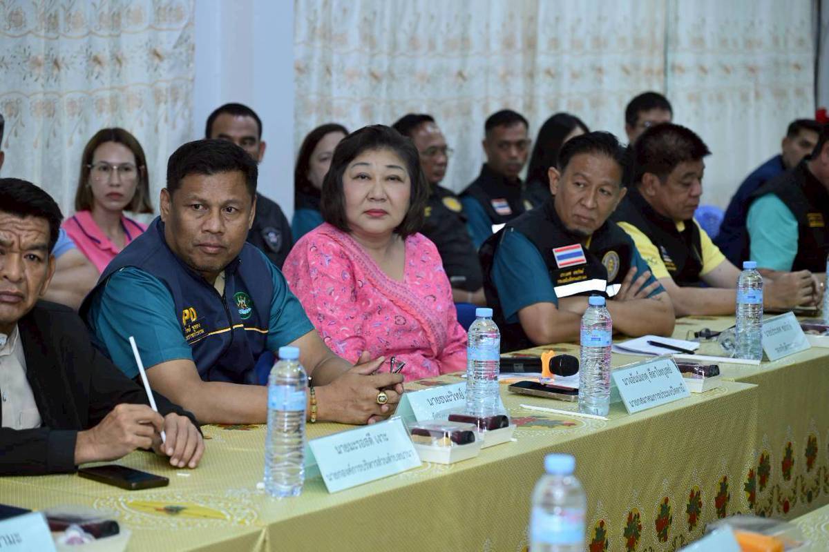 “รมช.อามินทร์” ตรวจงานท่าเทียบเรือประมงปัตตานี เร่งพัฒนาโครงสร้างพื้นฐาน ลดขั้นตอนแรงงานประมง หนุนอาชีพสร้างเศรษฐกิจฐานรากภาคใต้ 5 3716234