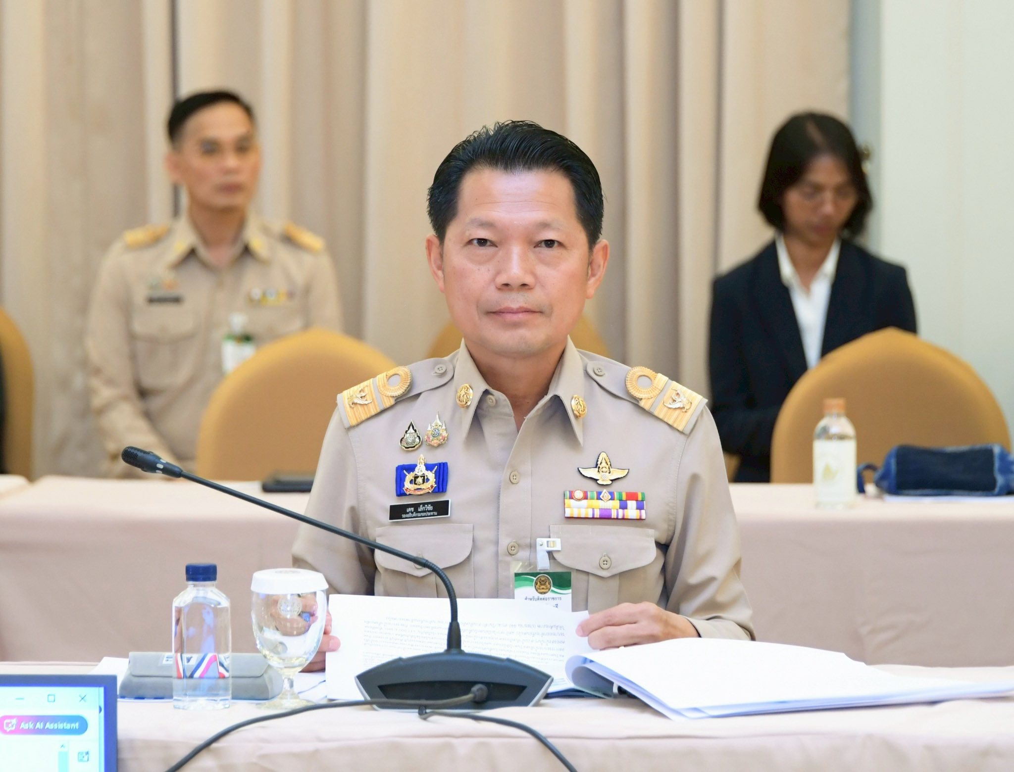 นายกฯอนุทิน ประชุมด่วน ตั้ง “ศูนย์ปฏิบัติการช่วยเหลือผู้ประสบภัยพิบัติทางธรรมชาติ” ช่วยเหลือประชาชน 6 557497606 1214374470737155 4490697472128246825 n