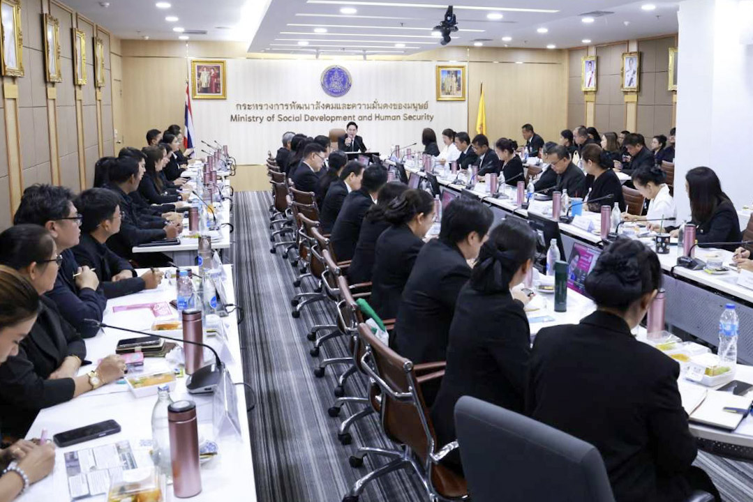 กระทรวงเกษตรและสหกรณ์ (กษ.) และกระทรวงการพัฒนาสังคมและความมั่นคงของมนุษย์ (พม.) เดินหน้าขับเคลื่อนแนวคิด 571397761 1256023453228420 8997583648543364313 n