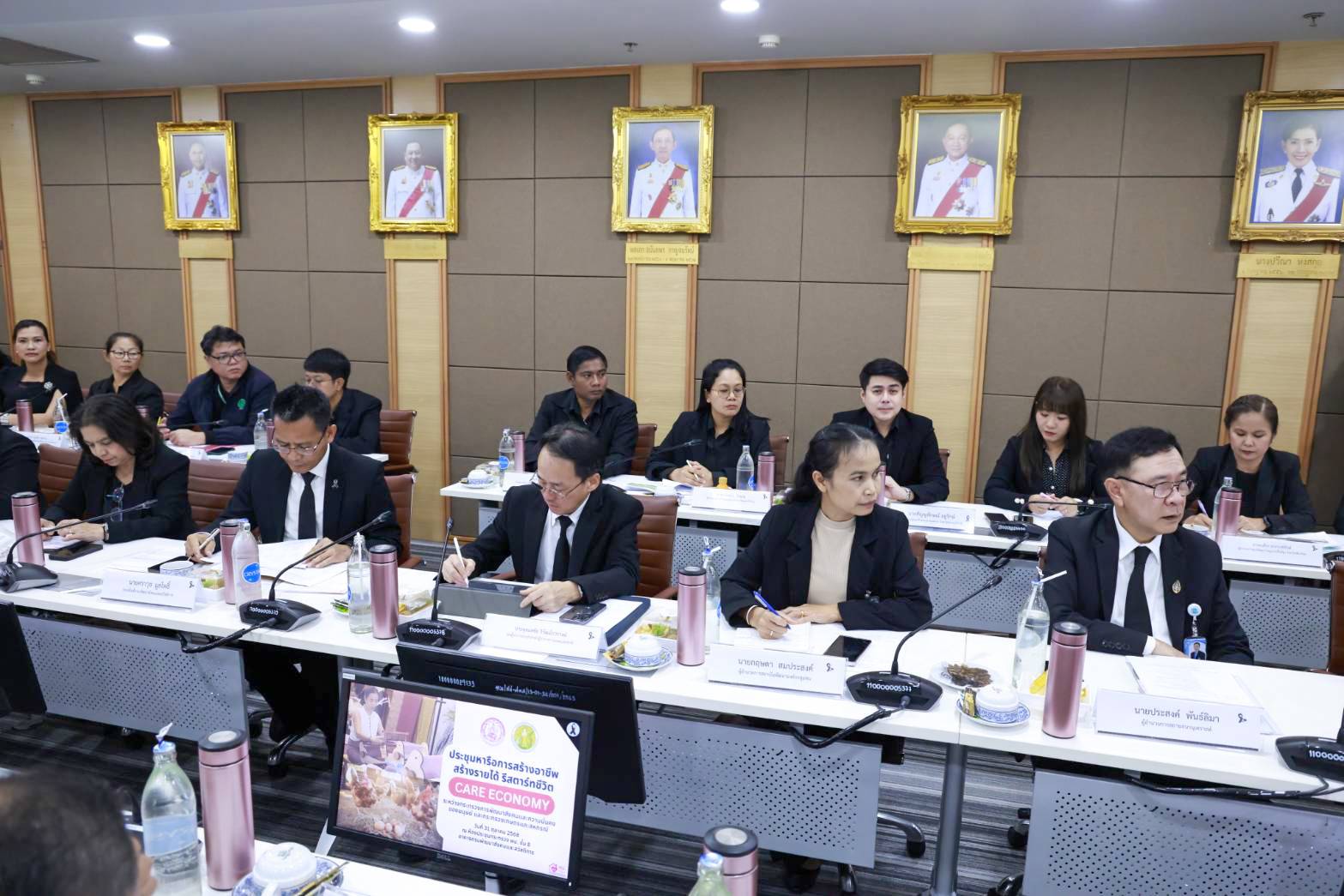 กระทรวงเกษตรและสหกรณ์ (กษ.) และกระทรวงการพัฒนาสังคมและความมั่นคงของมนุษย์ (พม.) เดินหน้าขับเคลื่อนแนวคิด 573869856 1256023433228422 2581207354695241490 n