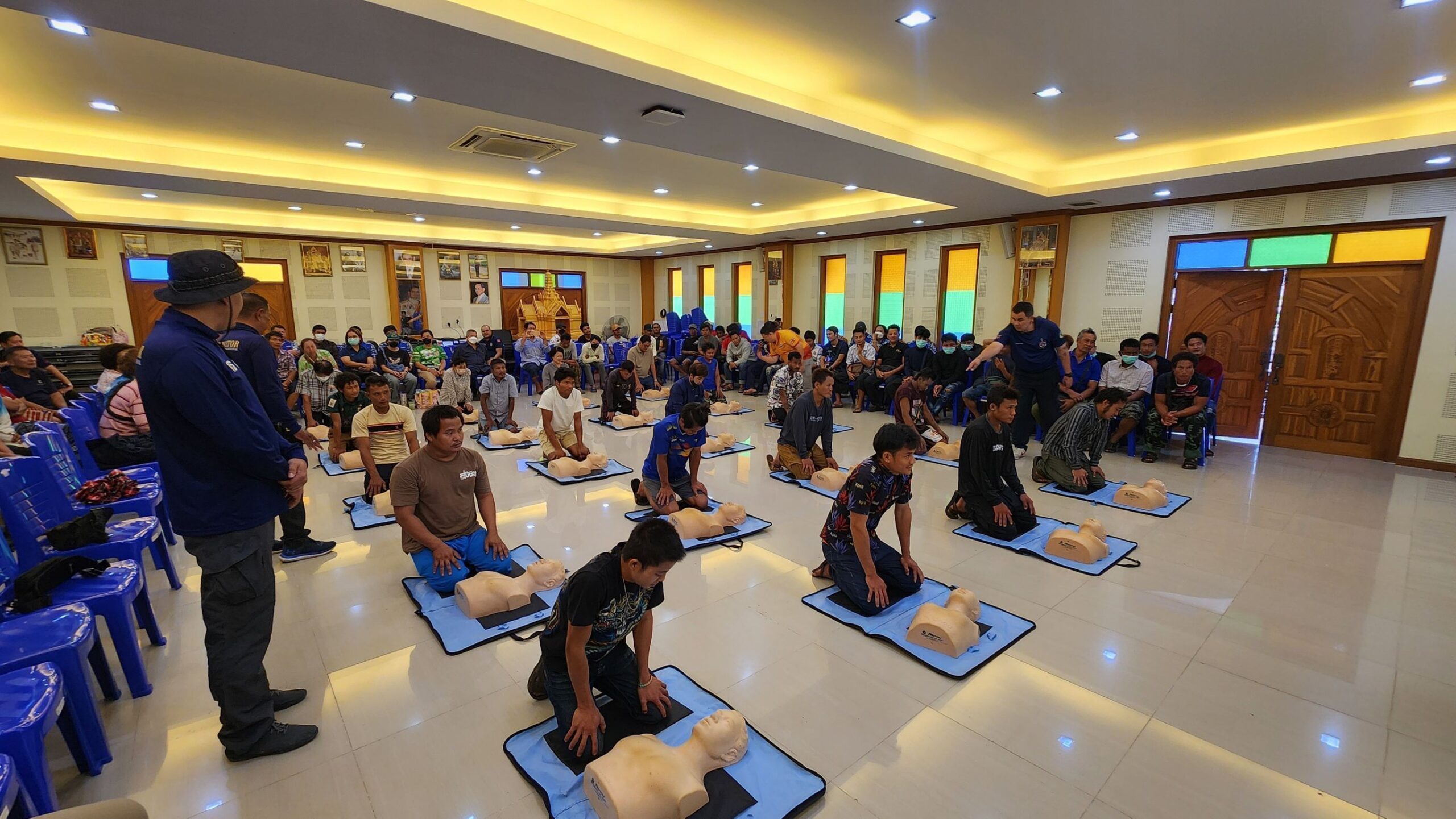กรมประมง จับมือ STF ขับเคลื่อนความปลอดภัยทางทะเลผ่านการอบรมปฐมพยาบาลเบื้องต้นสำหรับลูกเรือประมงยกระดับแรงงานภาคประมงไทยสู่มาตรฐานสากล 10 627273 scaled