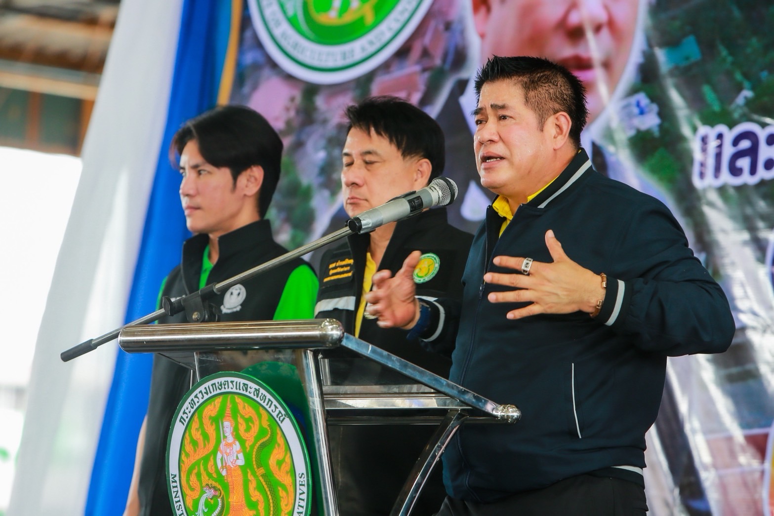 รมว.ธรรมนัส คัมแบ็กประกาศสงคราม “ปลาหมอคางดำ”สั่งฟันไม่เลี้ยงพวกของเถื่อน เผย เดินหน้าปลดล็อกกฎหมาย IUU ช่วยชาวประมงทั่วประเทศ 3 S 1310806