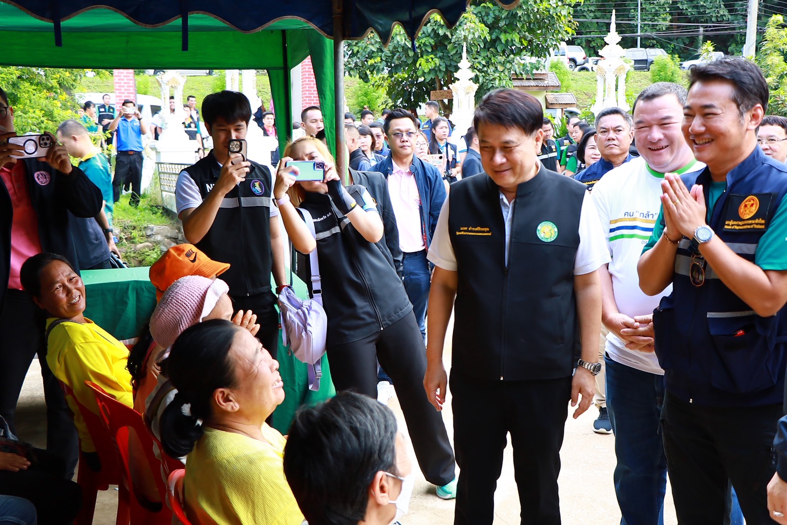 เกษตรฯ-พม. ผนึกกำลังช่วยผู้ประสบภัย S 45703183