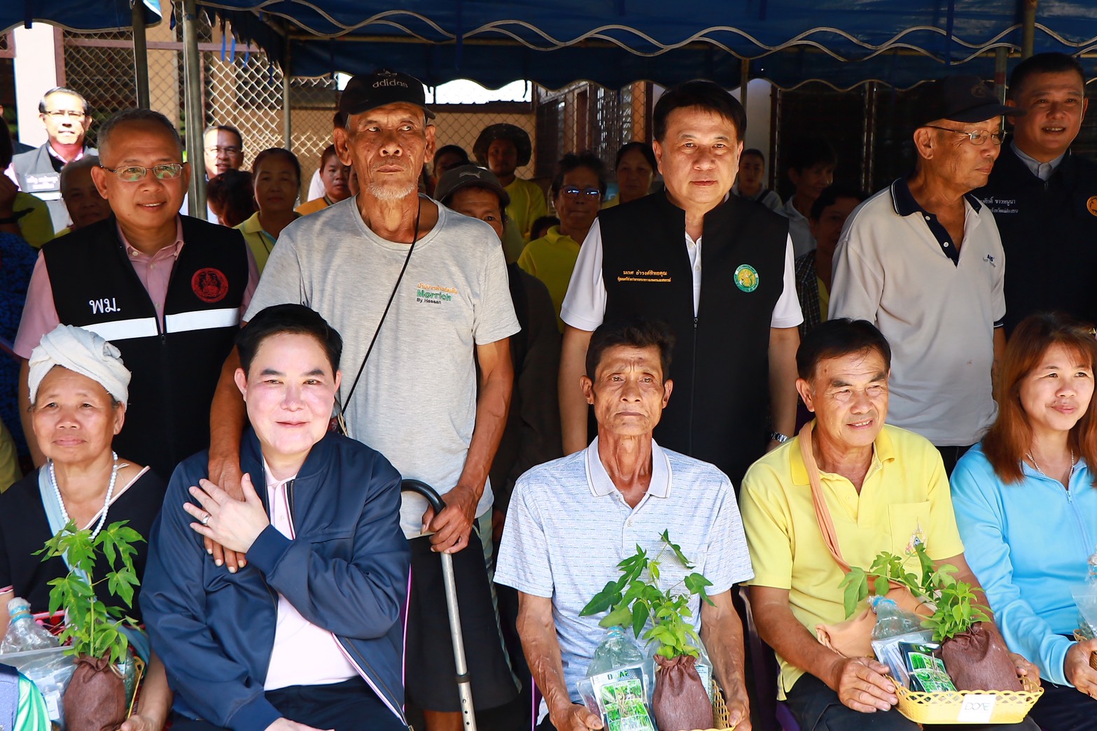 เกษตรฯ-พม. ผนึกกำลังช่วยผู้ประสบภัย S 45703191