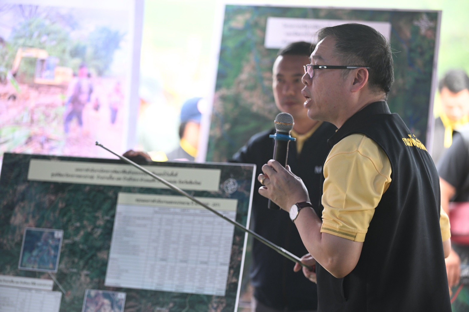 ก.เกษตรฯเดินหน้าฟื้นฟูแม่แจ่มสู้ภัย'คาจิกิ' มอบกรมชลฯ-กรมพัฒนาที่ดิน บูรณาการแก้ปัญหาน้ำ-ดินถล่ม พร้อมแนะปลูกมันฝรั่ง-กาแฟ สร้างรายได้อย่างยั่งยืน 6 S 45711408