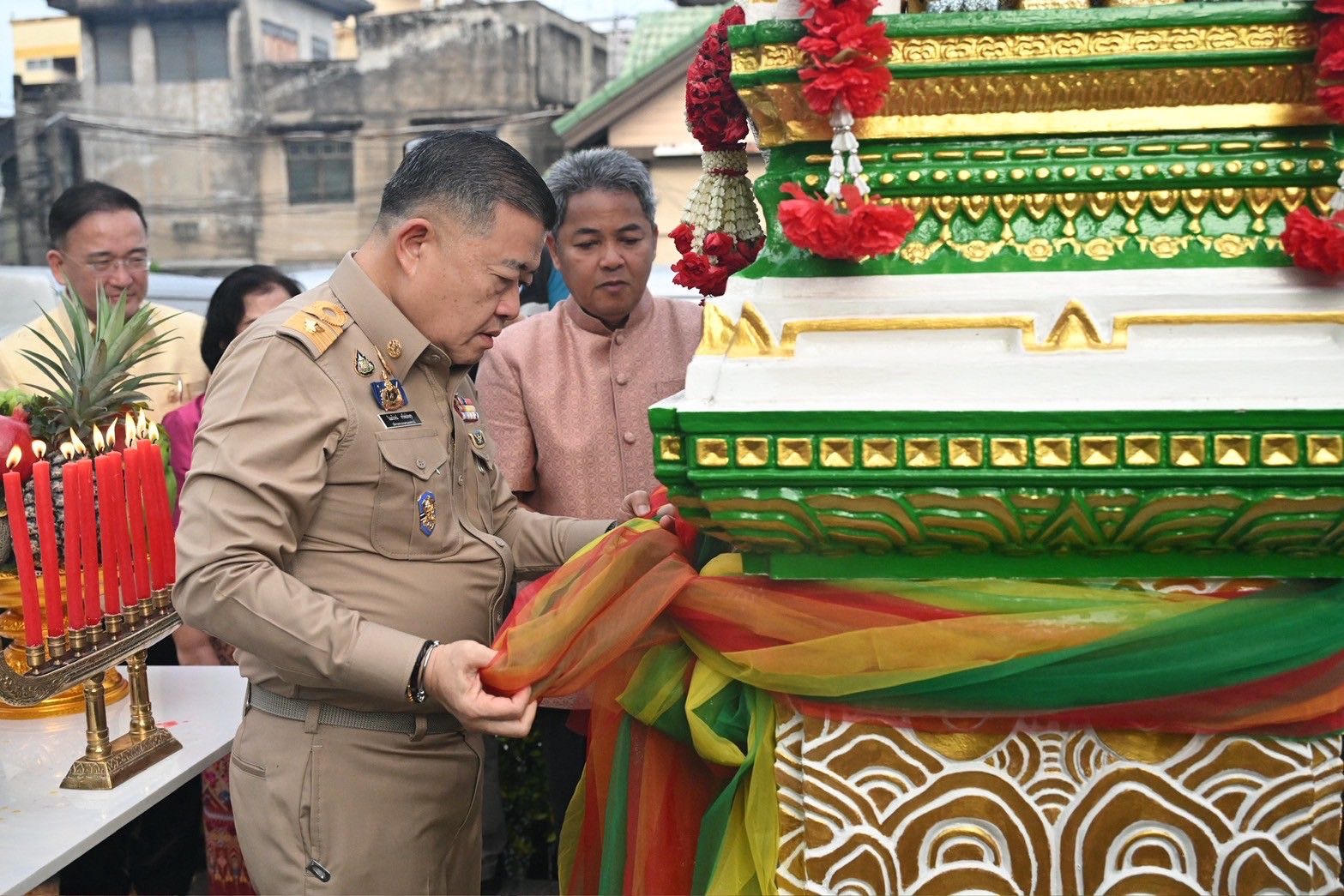 “ปลัดวิณะโรจน์ ”เข้าสักการะสิ่งศักดิ์สิทธิ์ประจำกระทรวงเกษตรและสหกรณ์ เข้ารับตำแหน่งปลัดกระทรวงฯ วันแรก เดินหน้าเร่งแก้ปัญหาความเดือดร้อนของเกษตรกรและประชาชน เน้นเกิดผลสัมฤทธิ์เป็นรูปธรรม 8 S 489111594