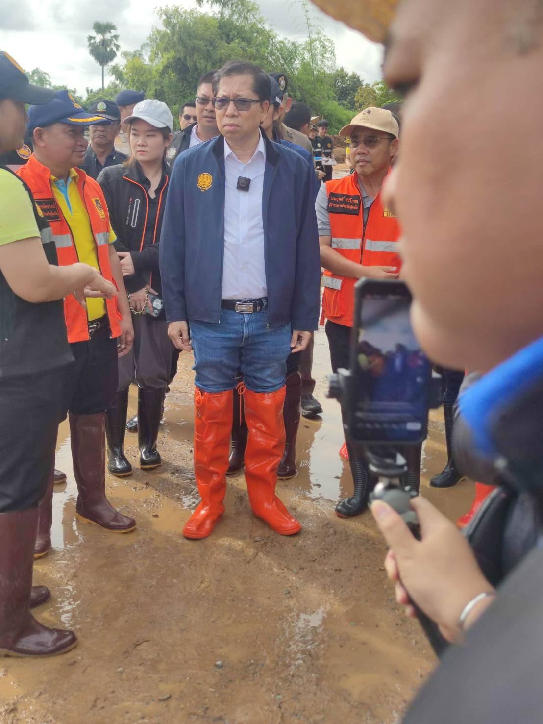 รมต. S 53362944