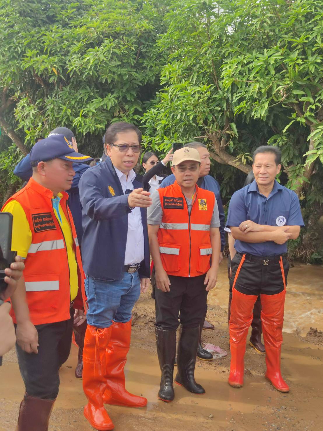 รมต. S 53362954