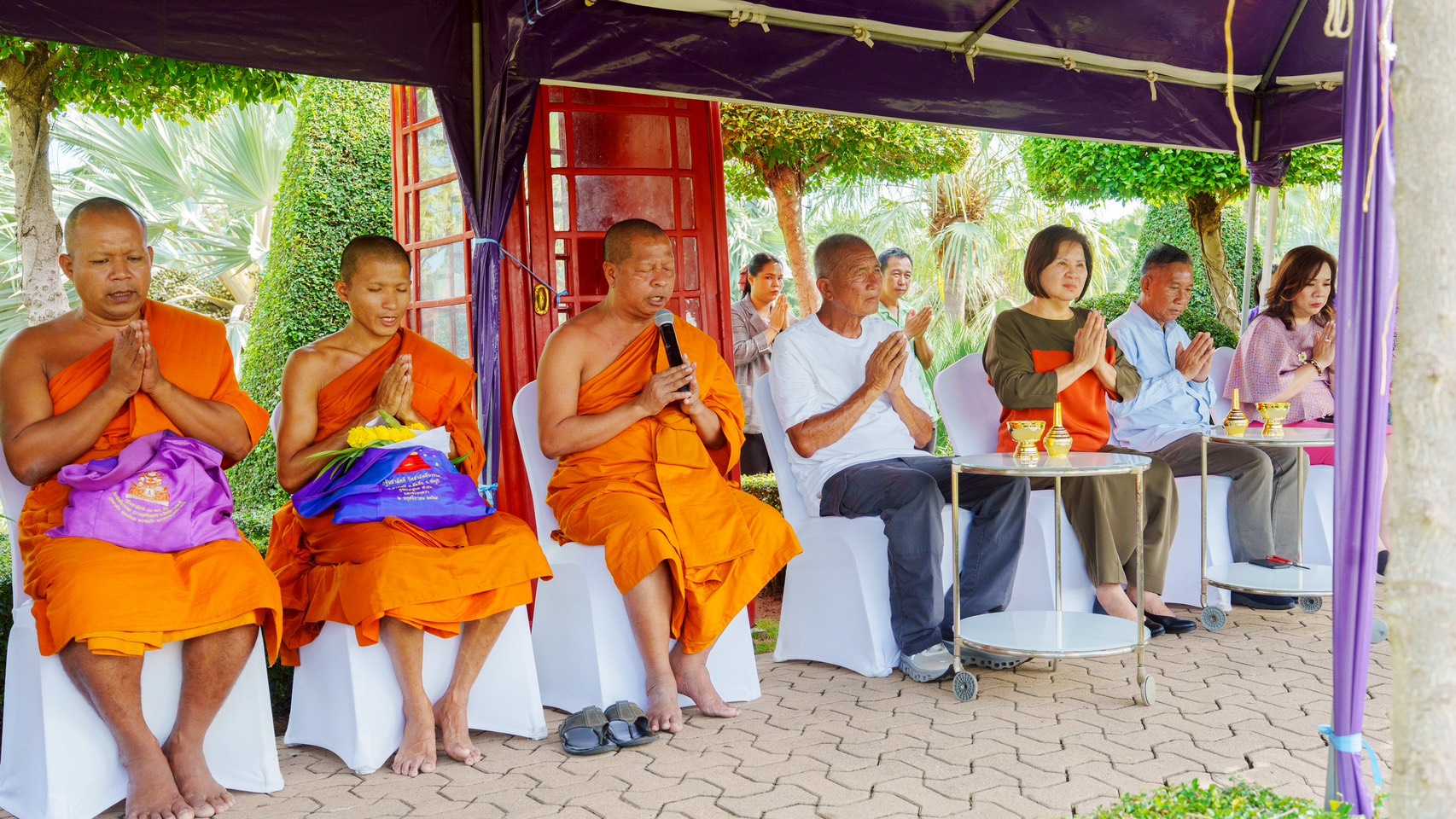 สวนนงนุชพัทยา จัดพิธีเปลี่ยนธงมนตรา 9 ต้น เสริมสิริมงคล รับพลังแห่งศรัทธาและพลังบวกจากธรรมชาติ 6 S 8824007