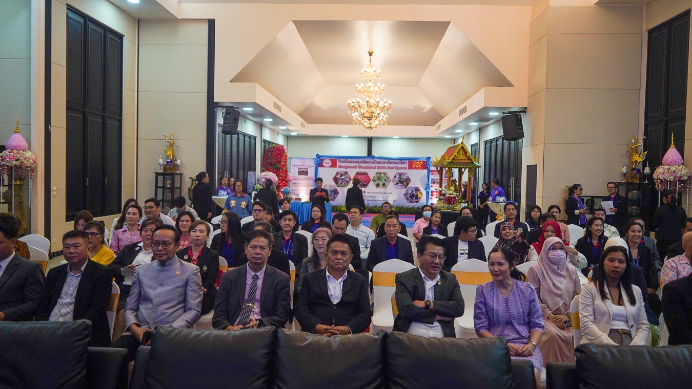 โรงเรียนนงนุชพัฒนาทักษะอาชีพและกีฬา จับมือ Veritas Collegiate Academyลงนาม MOU ร่วมพัฒนาหลักสูตร “เรียนรู้จากการลงมือทำจริง” สู่การศึกษาระดับนานาชาติ 5 S 8963158