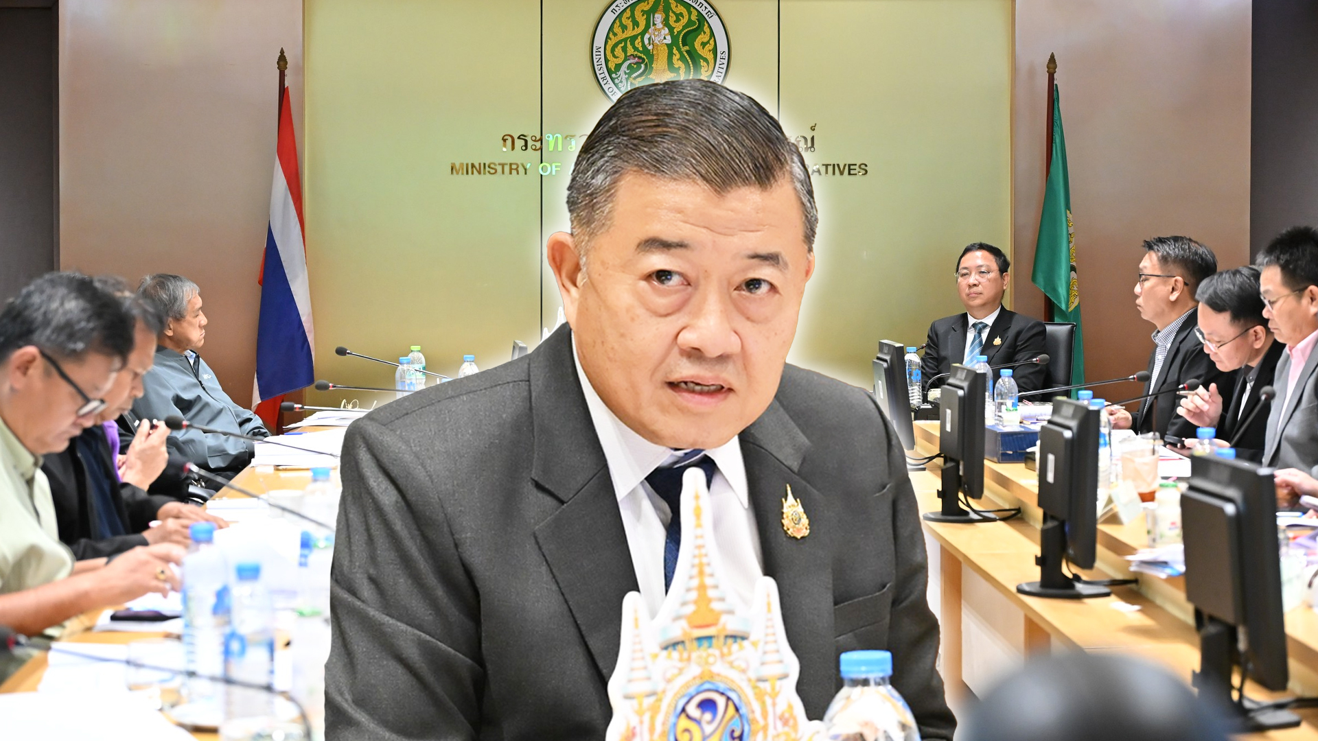 คณะกรรมการโคนมและผลิตภัณฑ์นม ลุยแก้ปัญหาน้ำนมดิบล้นตลาด มอบ อ.ส.ค.-กรมปศุสัตว์-กรมส่งเสริมสหกรณ์ ตัวแทนเอกชน ผนึกกำลังหาทางออกสร้างสมดุลวงจรน้ำนมดิบให้กลับสู่สภาพเดิม 1 มิลค์บอร์ด2