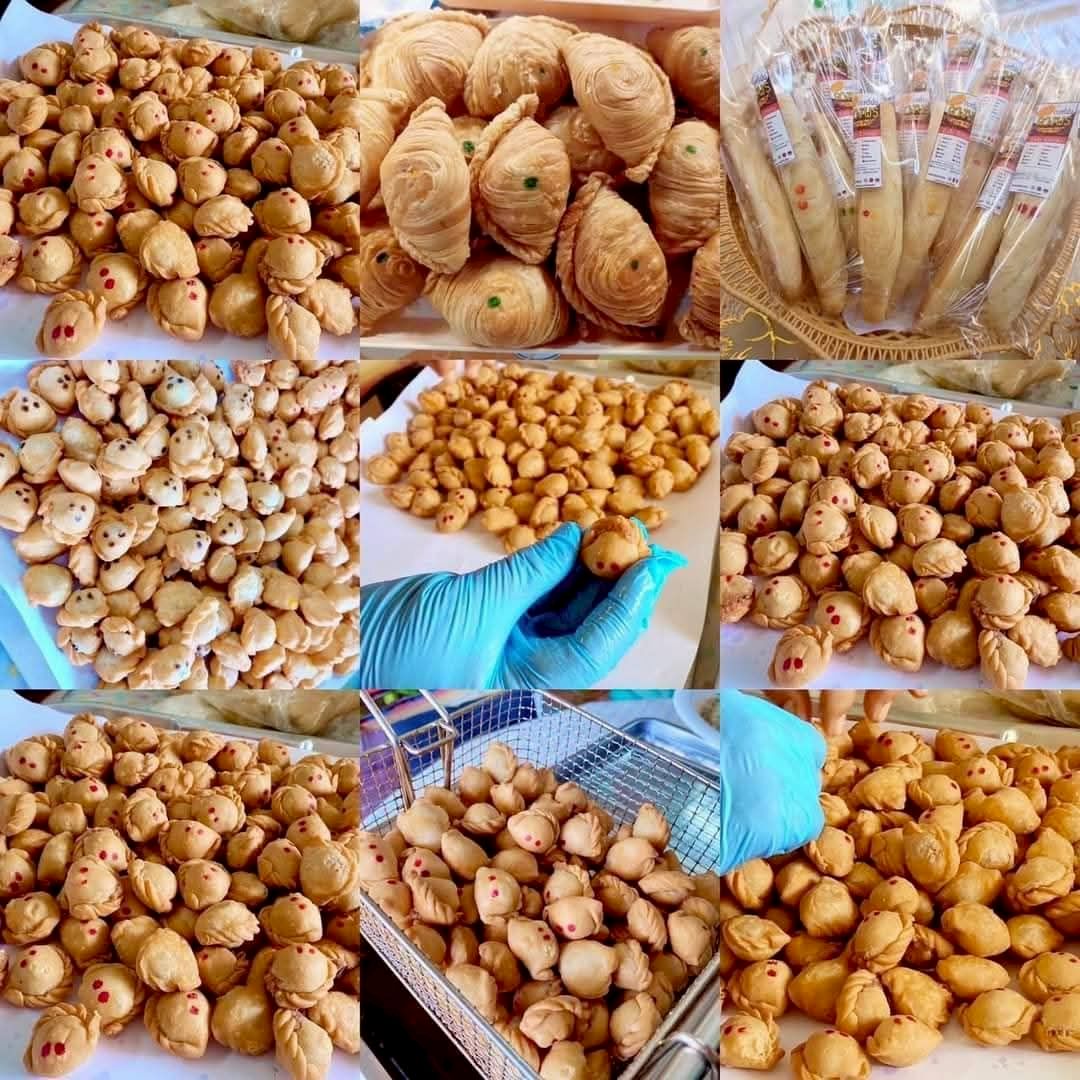 กรมส่งเสริมการเกษตร เชิญชวนประชาชนทั่วประเทศร่วมสนับสนุนสินค้าจากวิสาหกิจชุมชน ภายใต้โครงการ“คนละครึ่งพลัส”ซึ่งรัฐบาลขยายผลจากความสำเร็จของ “โครงการคนละครึ่ง” เพื่อกระตุ้นเศรษฐกิจฐานราก เพิ่มรายได้ให้เกษตรกรและผู้ประกอบการรายย่อย โดยสามารถเลือกซื้อสินค้าเกษตรและผลิตภัณฑ์คุณภาพได้ในราคาย่อมเยา 5 วสช.ขนมหวานบ้านคูคต