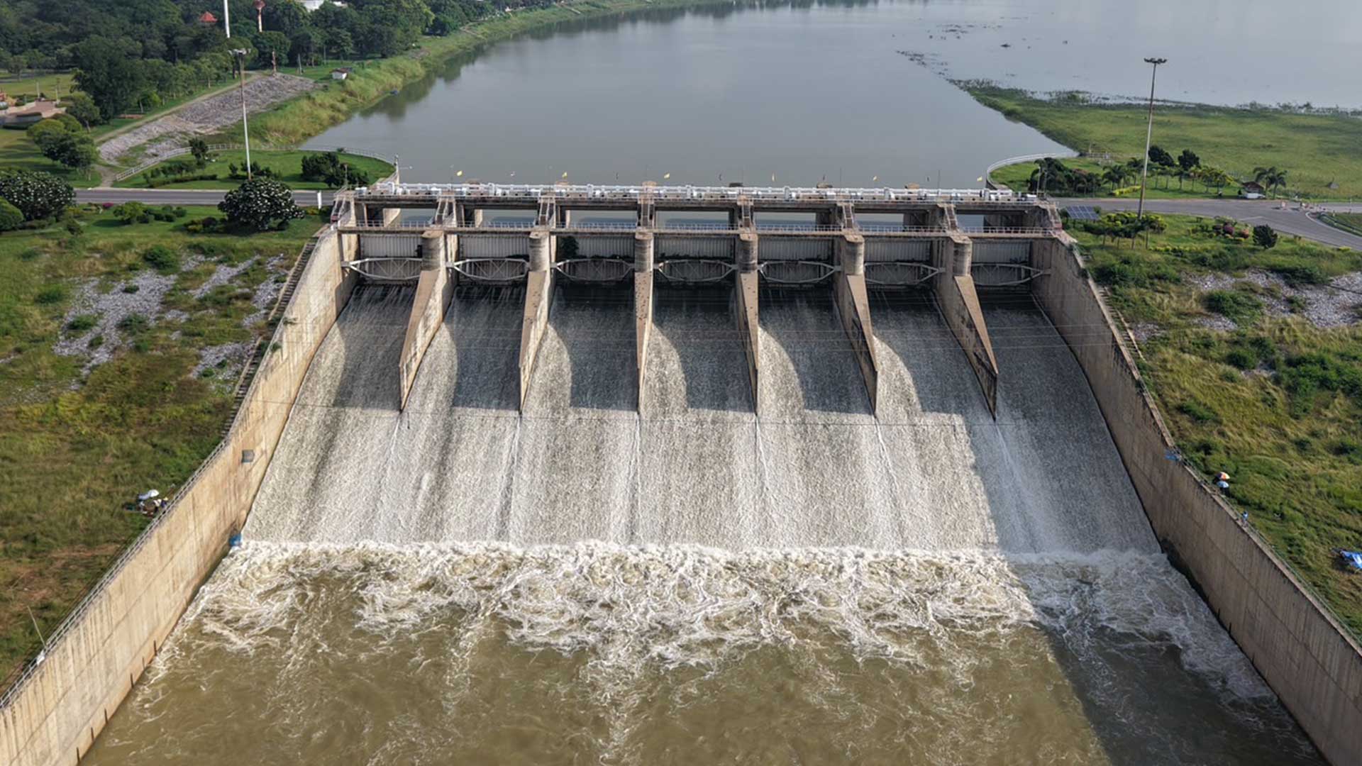 สถานการณ์ลุ่มน้ำป่าสักเริ่มคลี่คลาย 2 เขื่อน ทยอยลดระบาย ช่วยลดผลกระทบพื้นที่ท้ายน้ำ 1 สถานการณ์ลุ่มน้ำป่าสัก เริ่มคลี่คลาย3