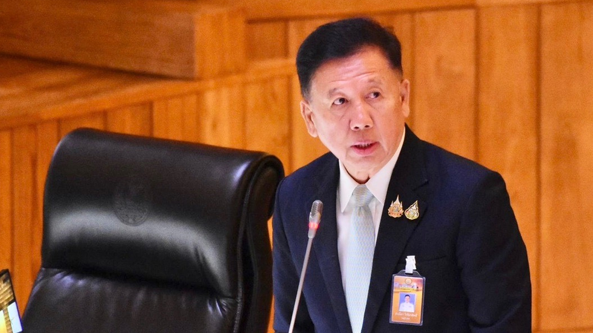 รมช. มท. แก้ปัญหาน้ำท่วมระยะยาว2