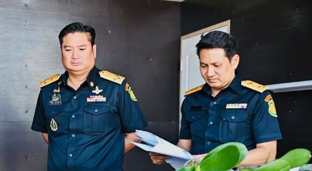 กรมวิชาการเกษตร ฉก.พญานาคราช ผนึกกำลังบุกยึดผลไม้เถื่อน กว่า 12 ตัน มูลค่า 2.89 ล้านบาท ตามนโยบาย “สงครามสินค้าเกษตรผิดกฎหมาย” ของ รมว.เกษตรฯ 3 1017079