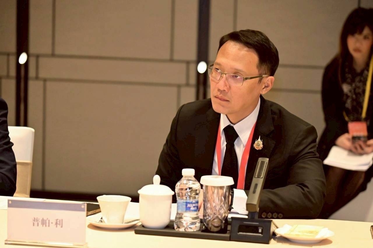 “รองนายกฯ ธรรมนัส 1017535