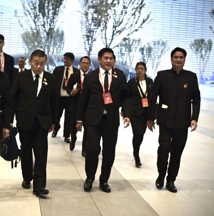 “รองนายกฯ ธรรมนัส 1017572