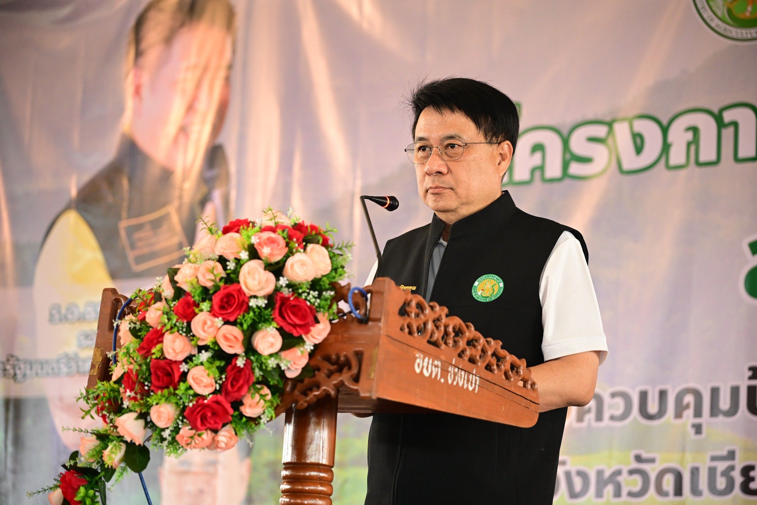 รมช.นเรศ เปิดโครงการทำหมัน ฉีดวัคซีนสุนัข-แมว ควบคุมโรคพิษสุนัขบ้า ตามพระปณิธานฯ จ.เชียงใหม่ 2 1422531