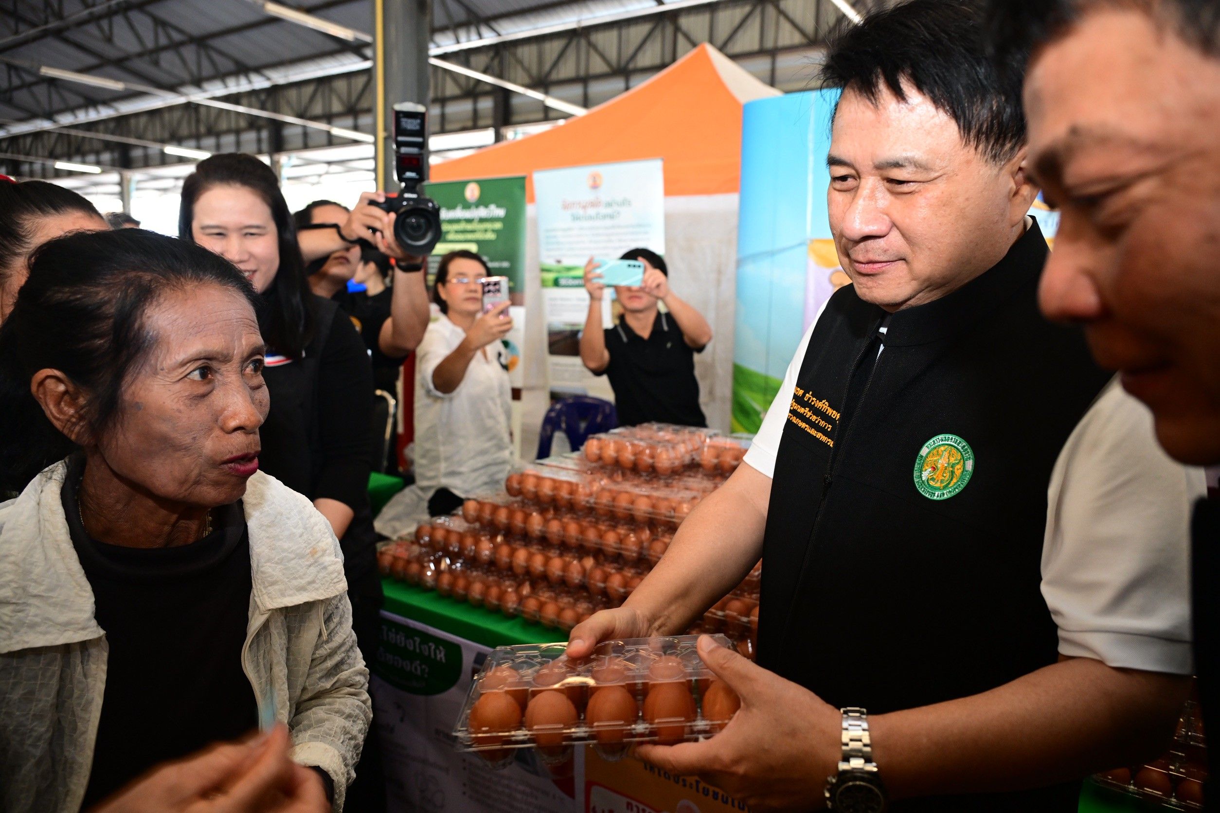 รมช.นเรศ เปิดโครงการทำหมัน ฉีดวัคซีนสุนัข-แมว ควบคุมโรคพิษสุนัขบ้า ตามพระปณิธานฯ จ.เชียงใหม่ 5 1422545