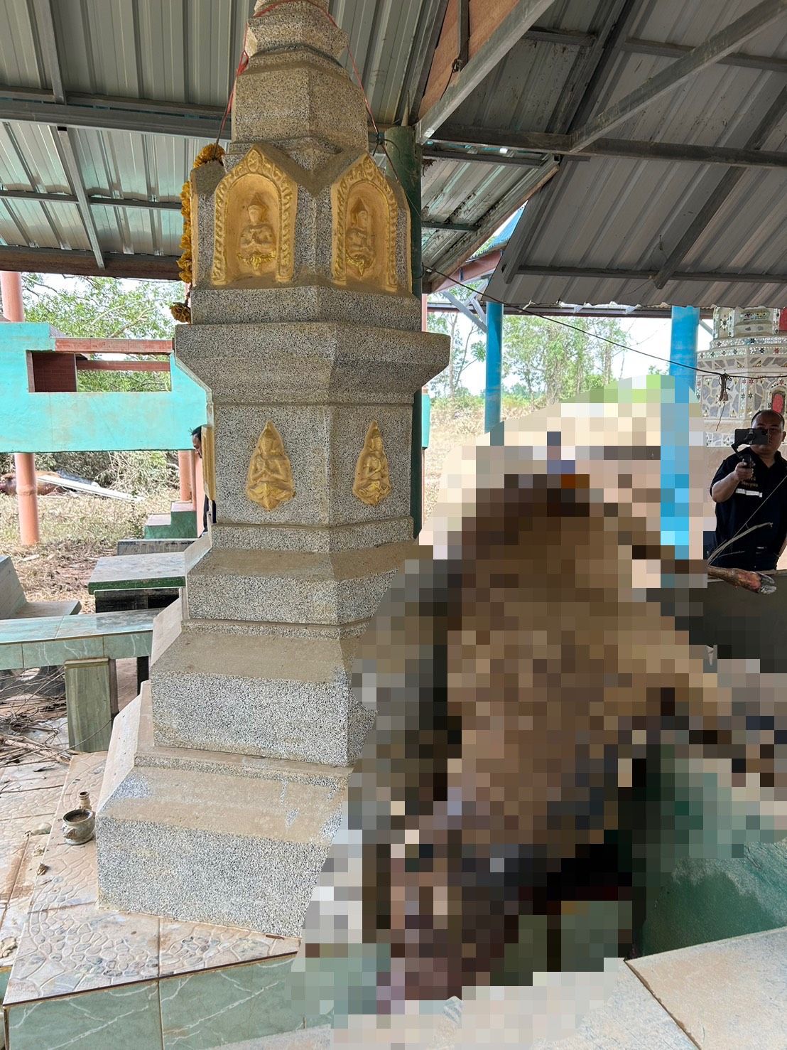 รมช.อามินทร์ มอบกรมปศุสัตว์ เร่งจัดการเก็บซากสัตว์ที่เสียชีวิตจากอุทกภัย ป้องกันโรคระบาดในพื้นที่น้ำท่วมใต้ 11 1438751