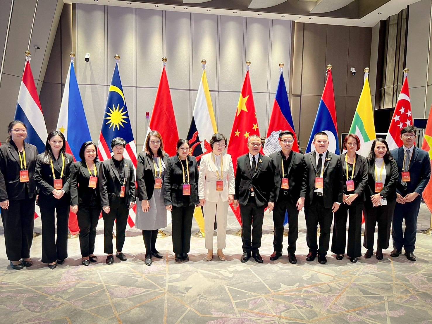 มกอช. เผยความร่วมมืออาเซียน–จีน เดินหน้าเทคโนโลยีดิจิทัลเสริมความปลอดภัยอาหาร ไทยเตรียมต่อยอดพัฒนาระบบใบรับรอง SPS อิเล็กทรอนิกส์ร่วมกับจีน 7 1969710