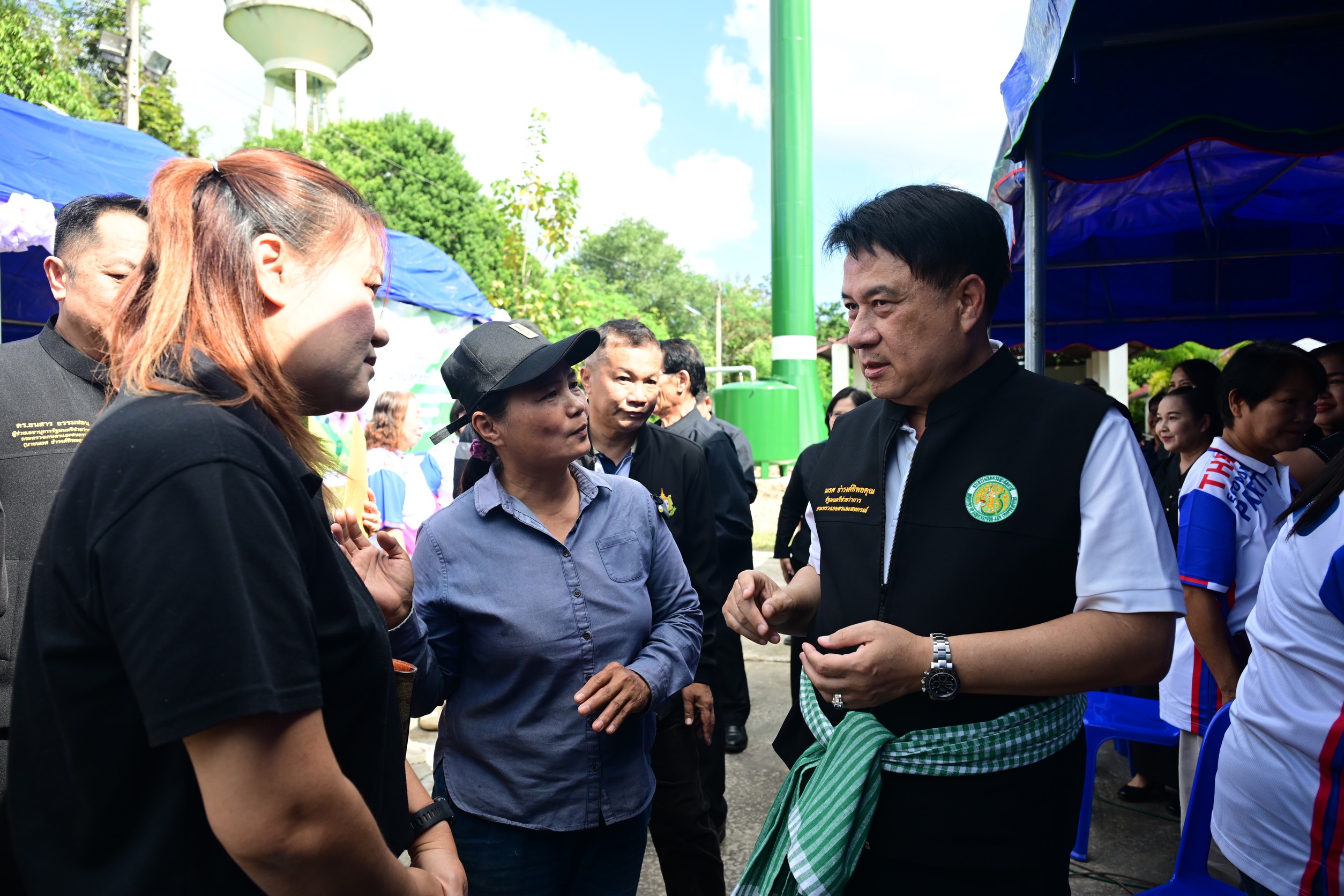 “รมช.นเรศ”ตรวจความคืบหน้าโครงการน้ำบาดาลบ้านใหม่สันตึง จ่อใช้งบพัฒนาแหล่งน้ำ 5.7 ล้าน เดินหน้าปูพรมระบบน้ำดื่ม–น้ำใช้ครบวงจร ยกระดับคุณภาพชีวิตประชาชน 5 25 11 21 20 54 06 0508