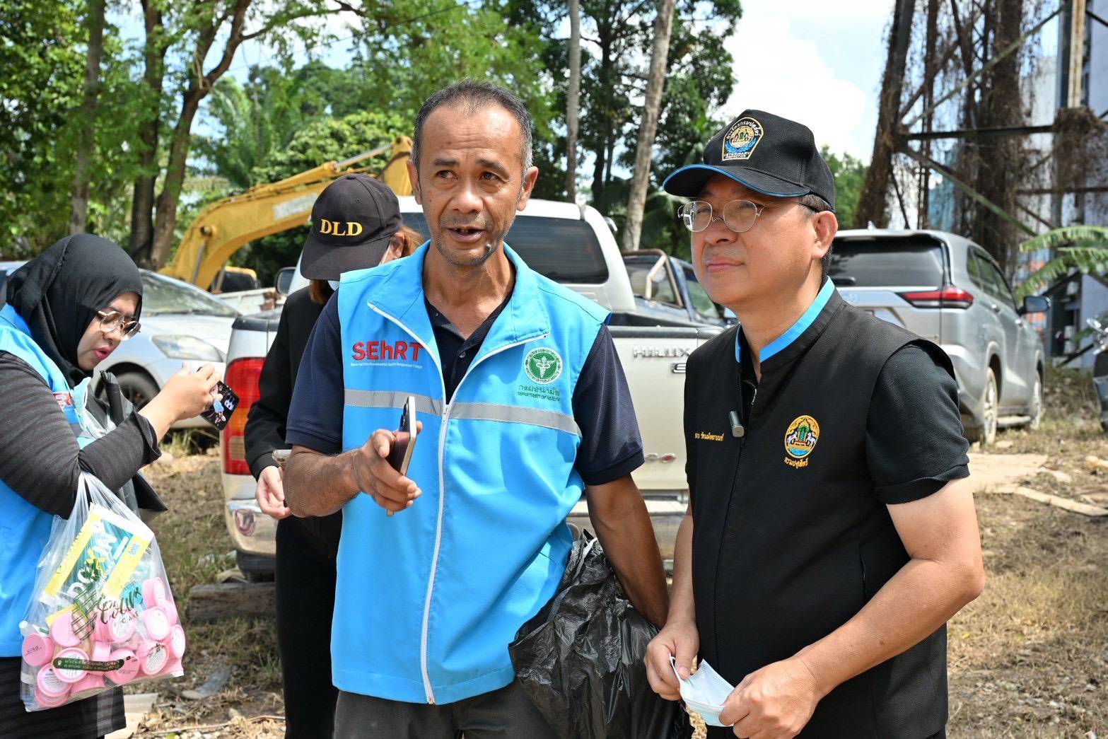กรมปศุสัตว์เร่งจัดการซากสัตว์หลังน้ำหาดใหญ่ลด กำจัดตามหลักสุขาภิบาล สกัดโรคระบาด 4 295625