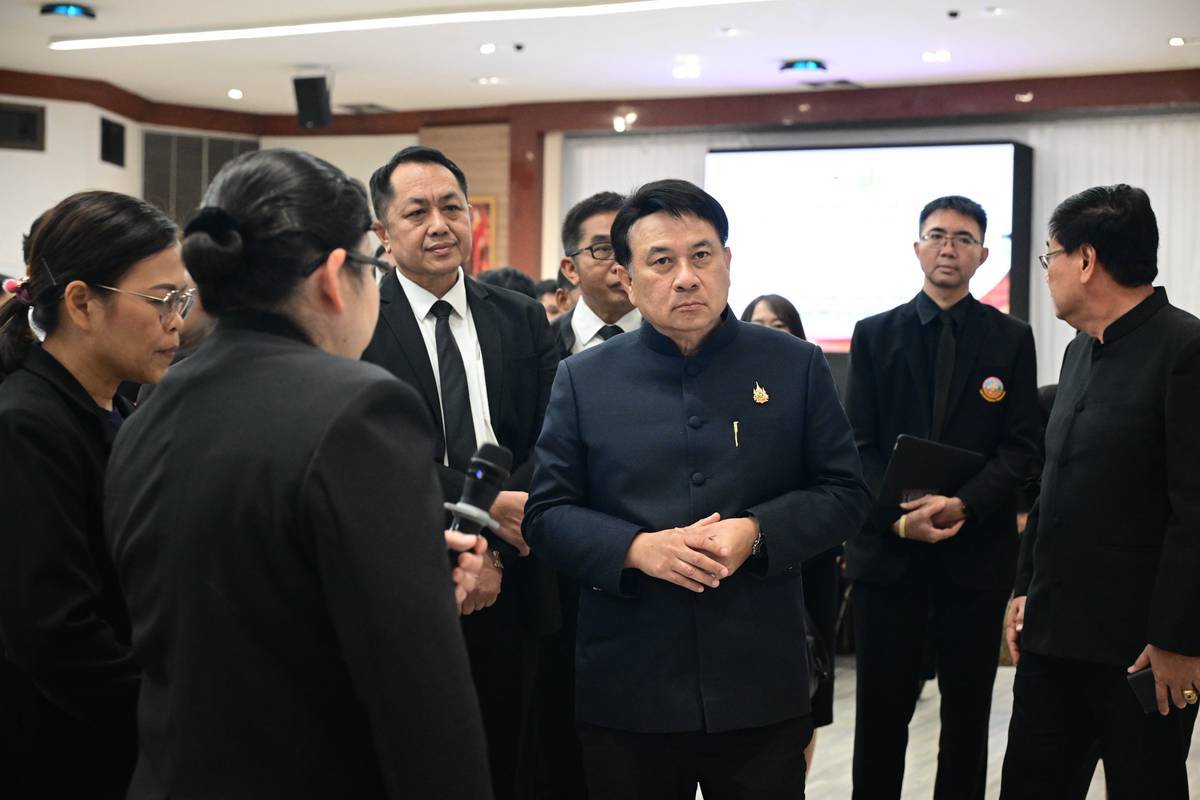 “รมช.นเรศ” เดินหน้าจัดการดินและน้ำอย่างยั่งยืน ขับเคลื่อนโครงการต้นแบบปี 2569 มุ่งเพิ่มผลผลิต ลดต้นทุน และฟื้นฟูพื้นที่เกษตรเสื่อมโทรมด้วยเทคโนโลยี 9 3745760