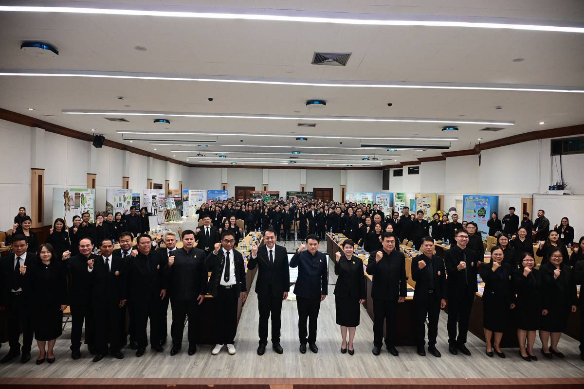 “รมช.นเรศ” เดินหน้าจัดการดินและน้ำอย่างยั่งยืน ขับเคลื่อนโครงการต้นแบบปี 2569 มุ่งเพิ่มผลผลิต ลดต้นทุน และฟื้นฟูพื้นที่เกษตรเสื่อมโทรมด้วยเทคโนโลยี 10 3745761