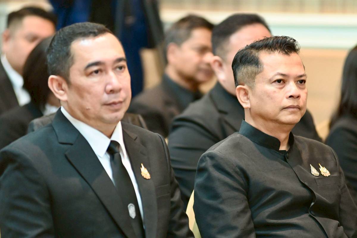 กระทรวงเกษตรฯ แถลงเตรียมจัดงาน “วันพระบิดาแห่งฝนหลวง 68”ภายใต้แนวคิด“70 ปีฝนหลวง สืบสานพระราชปณิธานพระบิดาแห่งฝนหลวง เพื่อพสกนิกรของพระราชา”ณ สยามพารากอน 14-16 พ.ย. นี้ 7 3748525