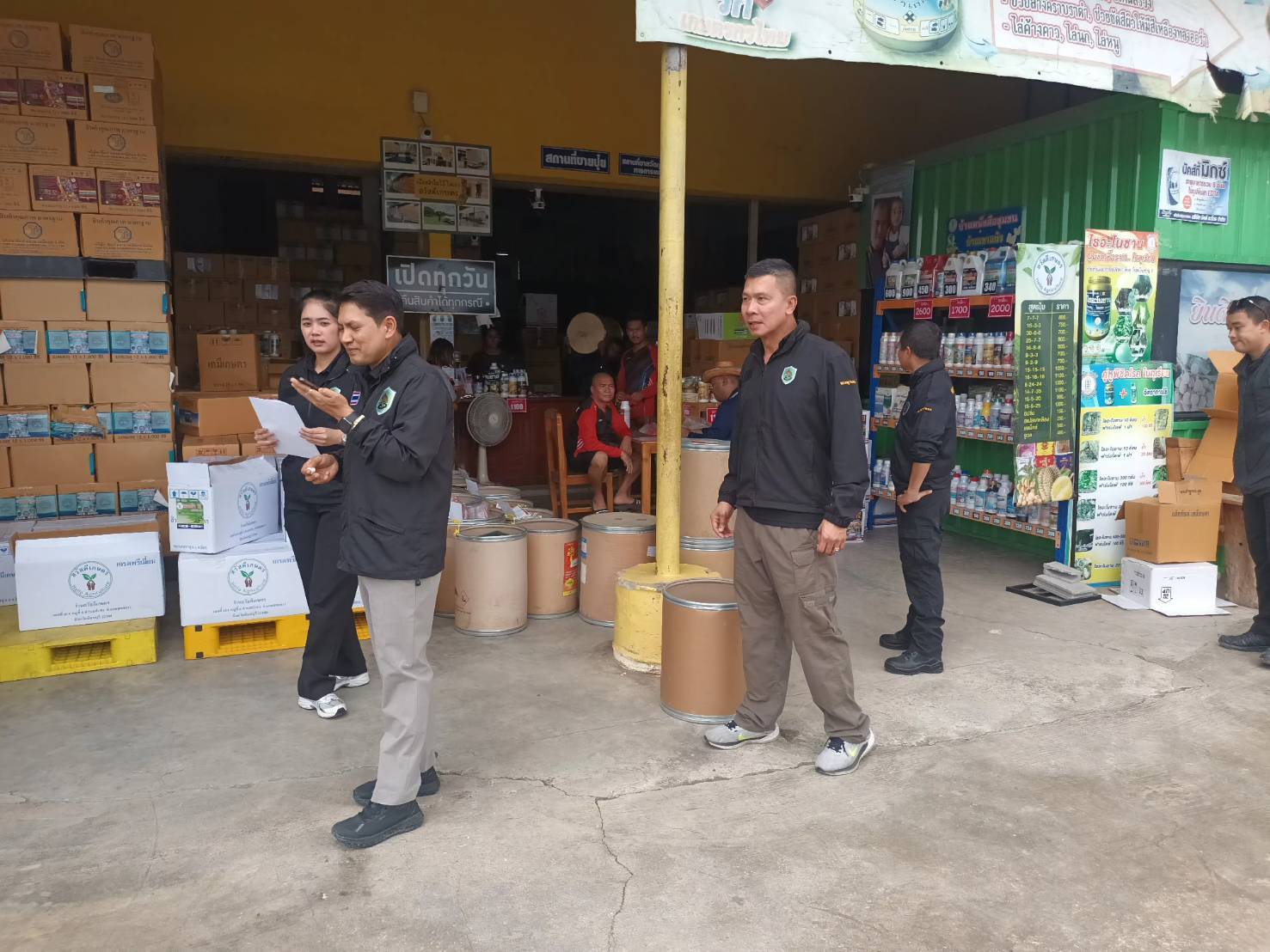 “ฉก.พญานาคราช” เข้มจับวัตถุอันตรายทางการเกษตรกว่า 3 ตัน มูลค่า 2 ล้านบาท 8 3763415