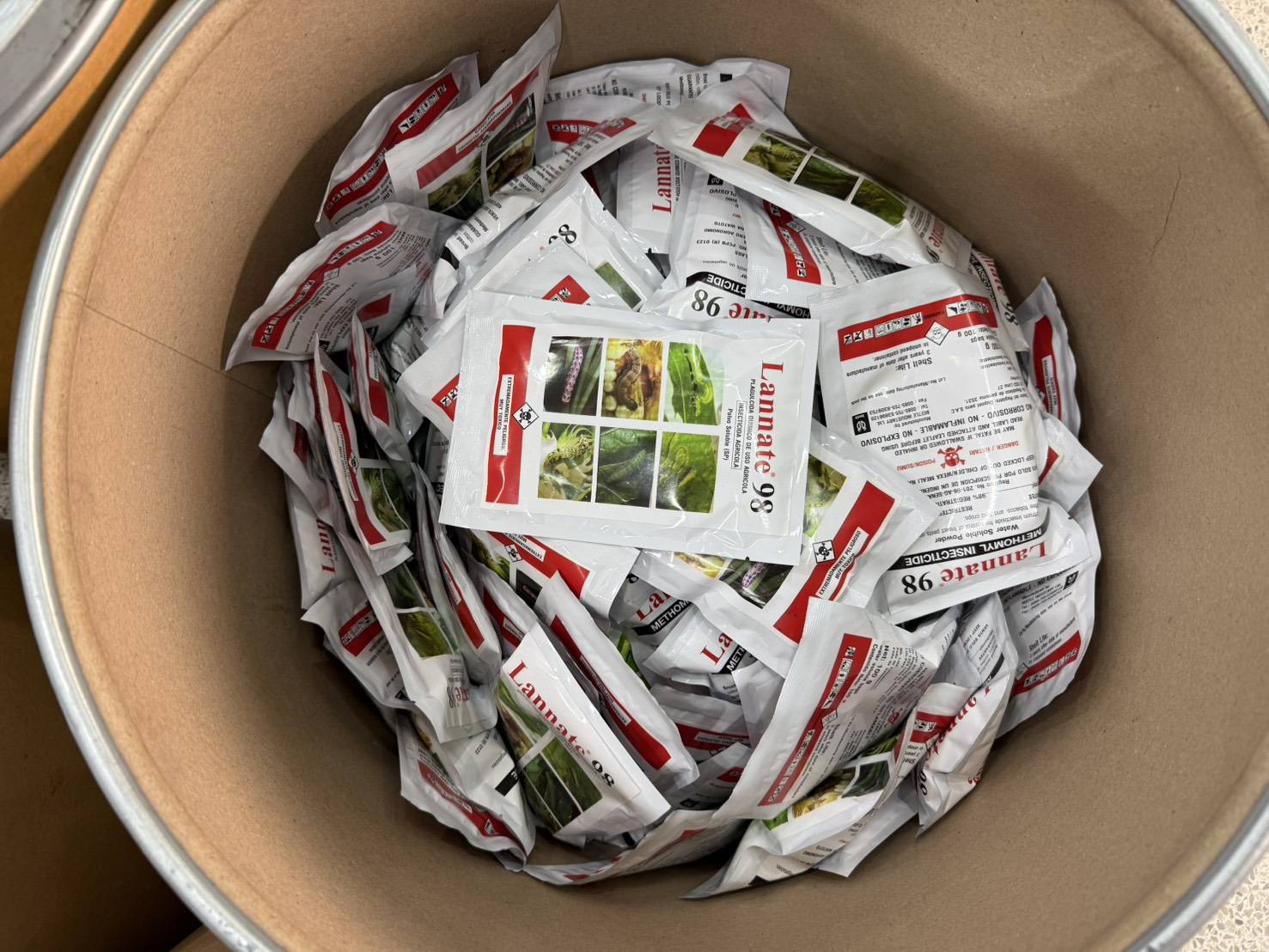 “ฉก.พญานาคราช” เข้มจับวัตถุอันตรายทางการเกษตรกว่า 3 ตัน มูลค่า 2 ล้านบาท 9 3763416